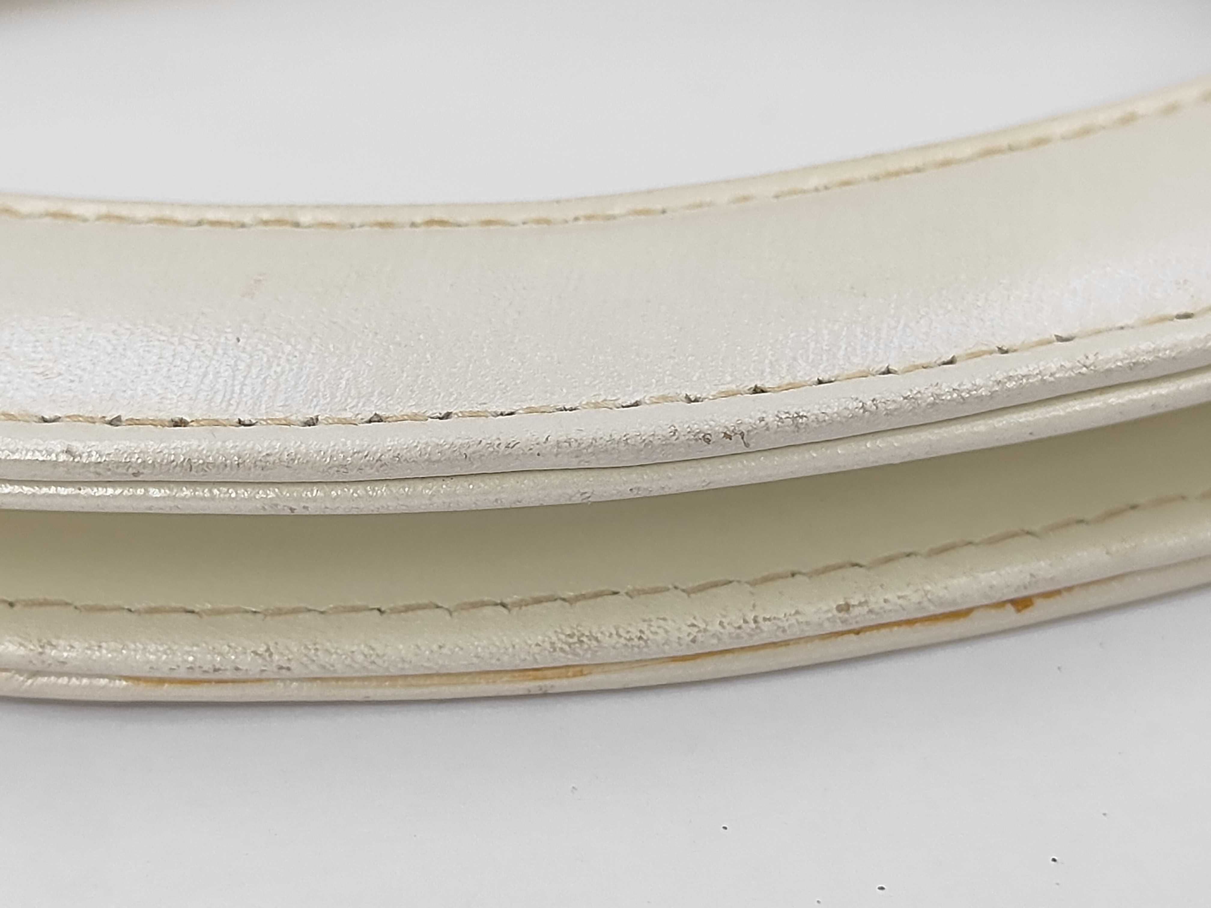 Matelassé handbag, pearl white, item number 5. — view 7