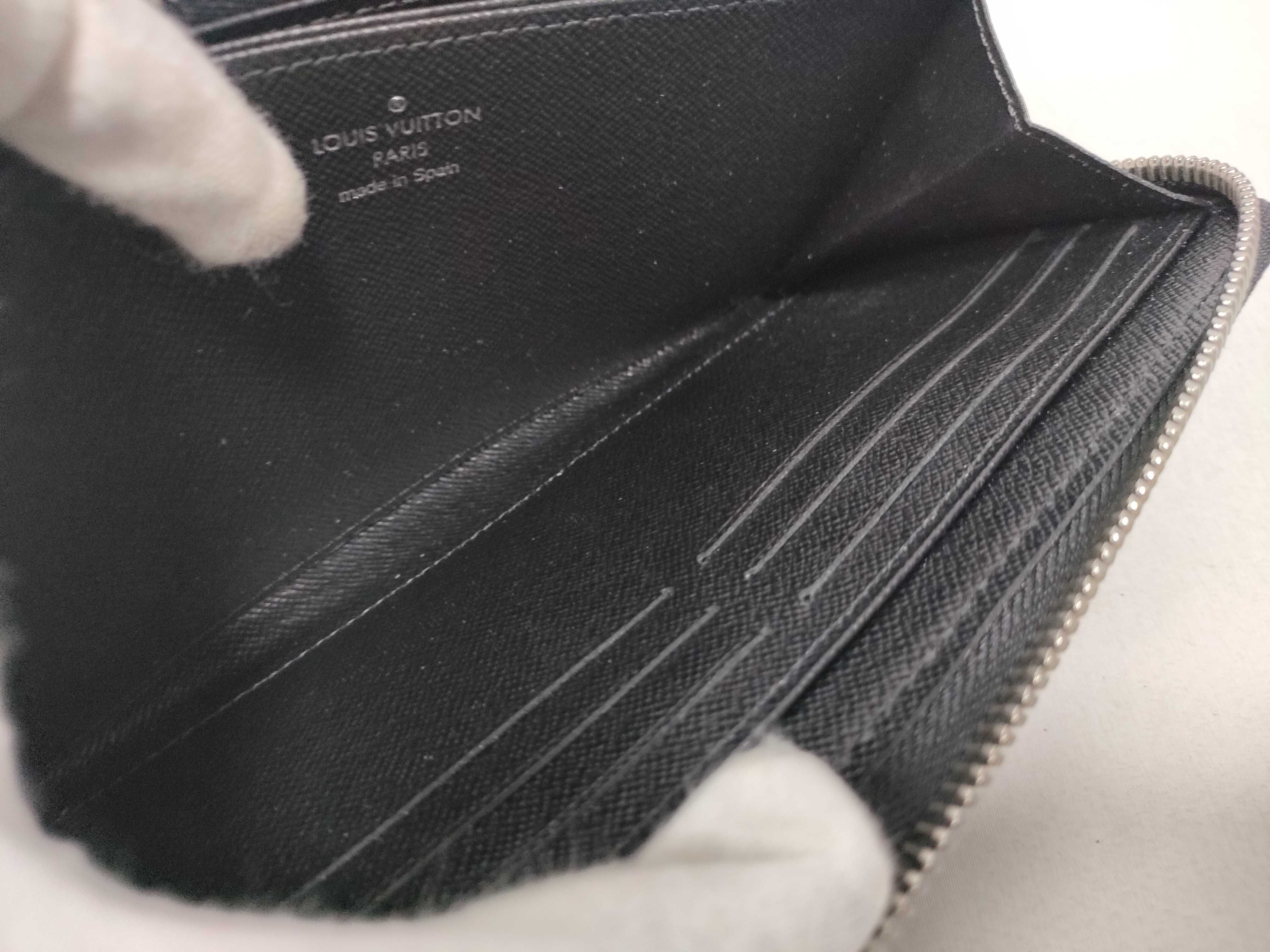 Epi Noir Zippy Wallet — view 14