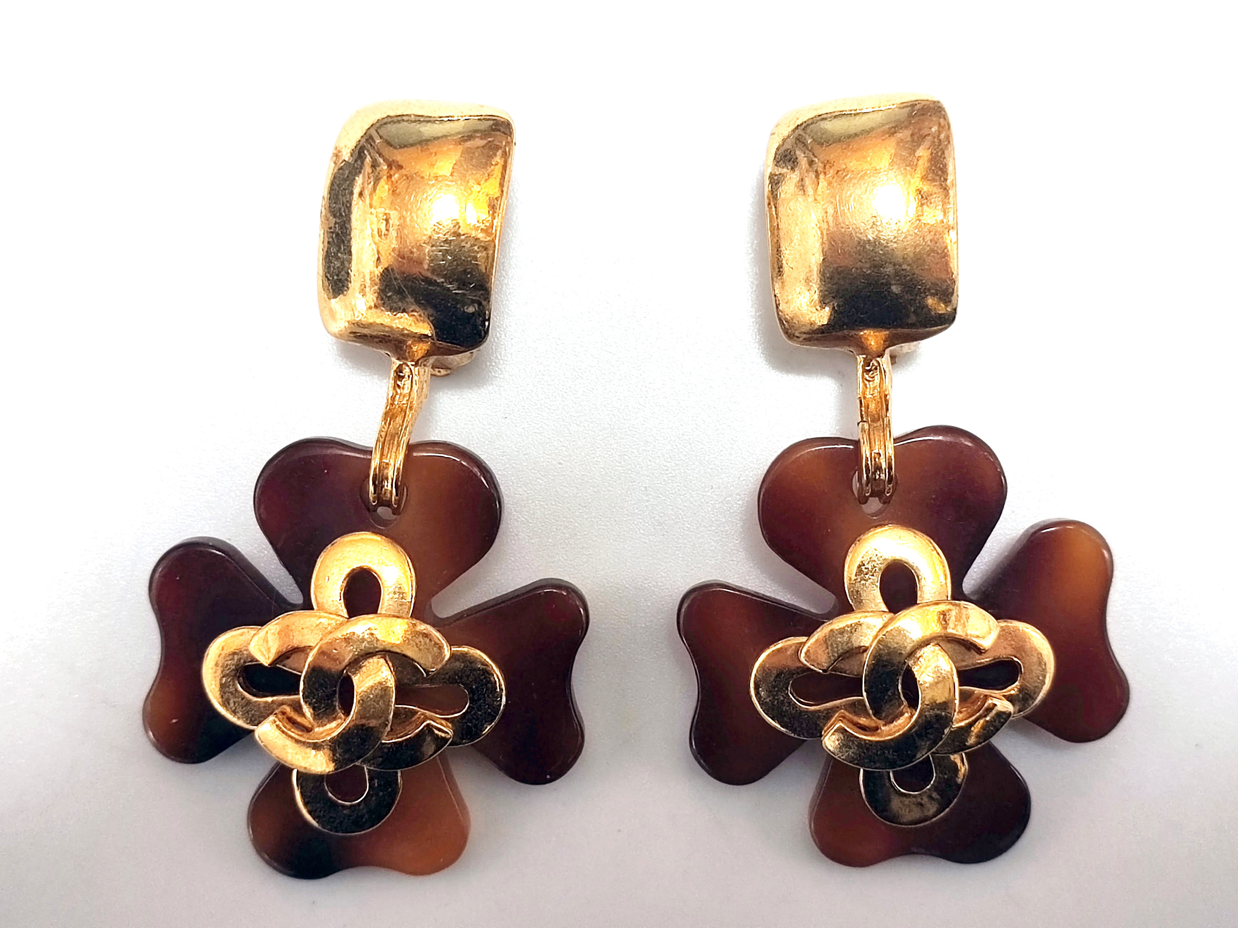 Coco Mark Tortoiseshell Swing Earrings 95P Earrings — view 3