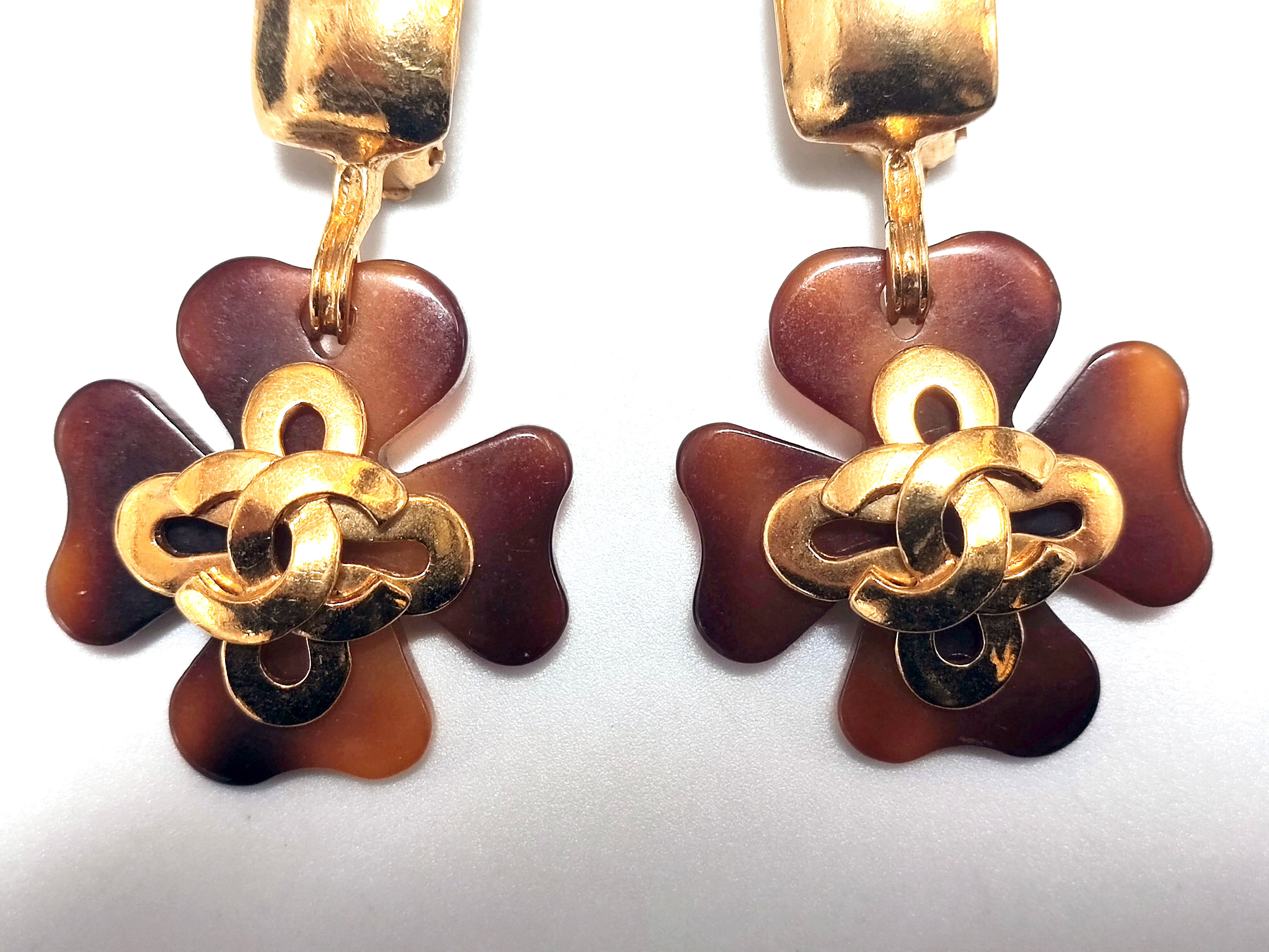 Coco Mark Tortoiseshell Swing Earrings 95P Earrings — view 5