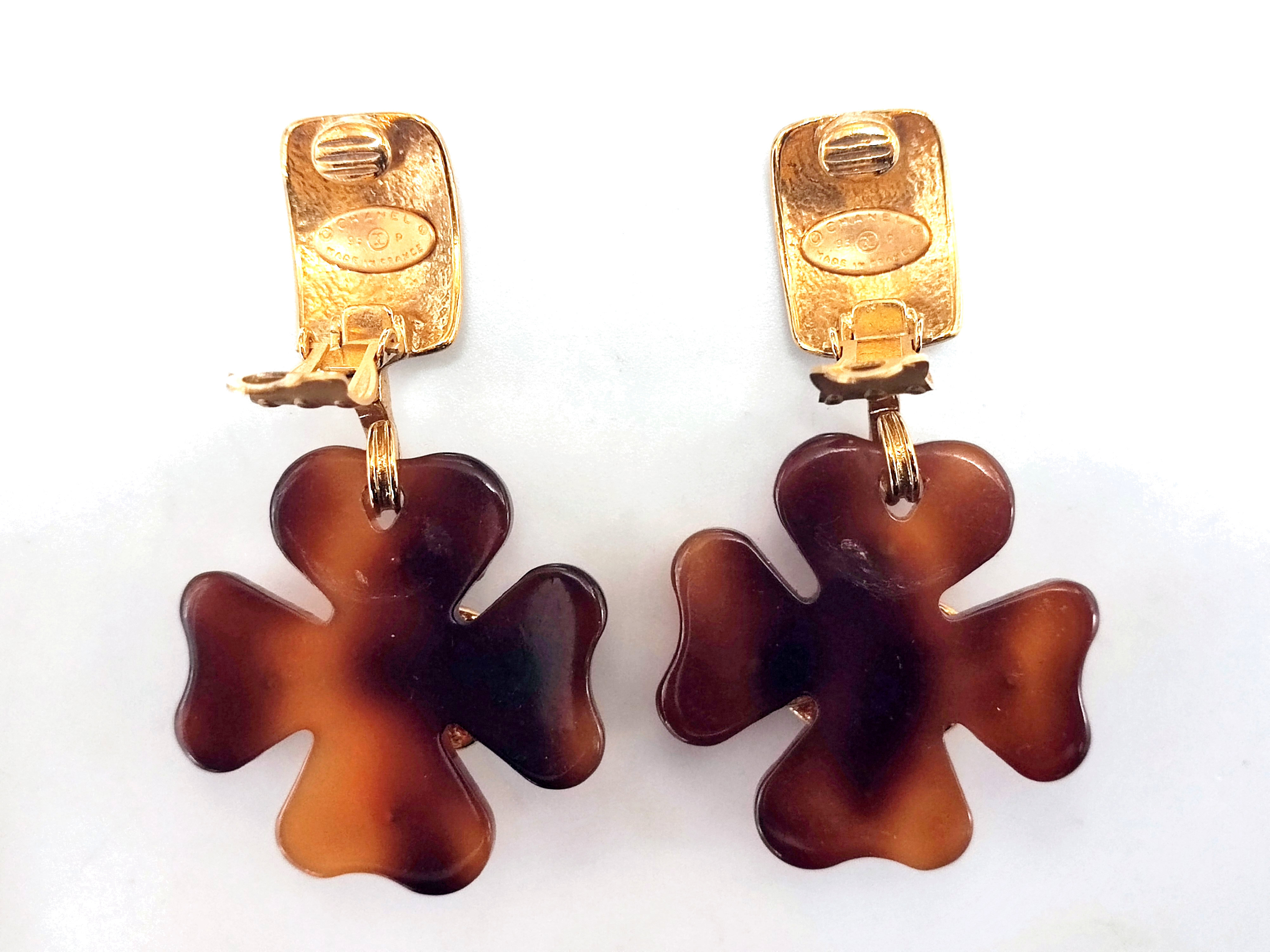 Coco Mark Tortoiseshell Swing Earrings 95P Earrings — view 7