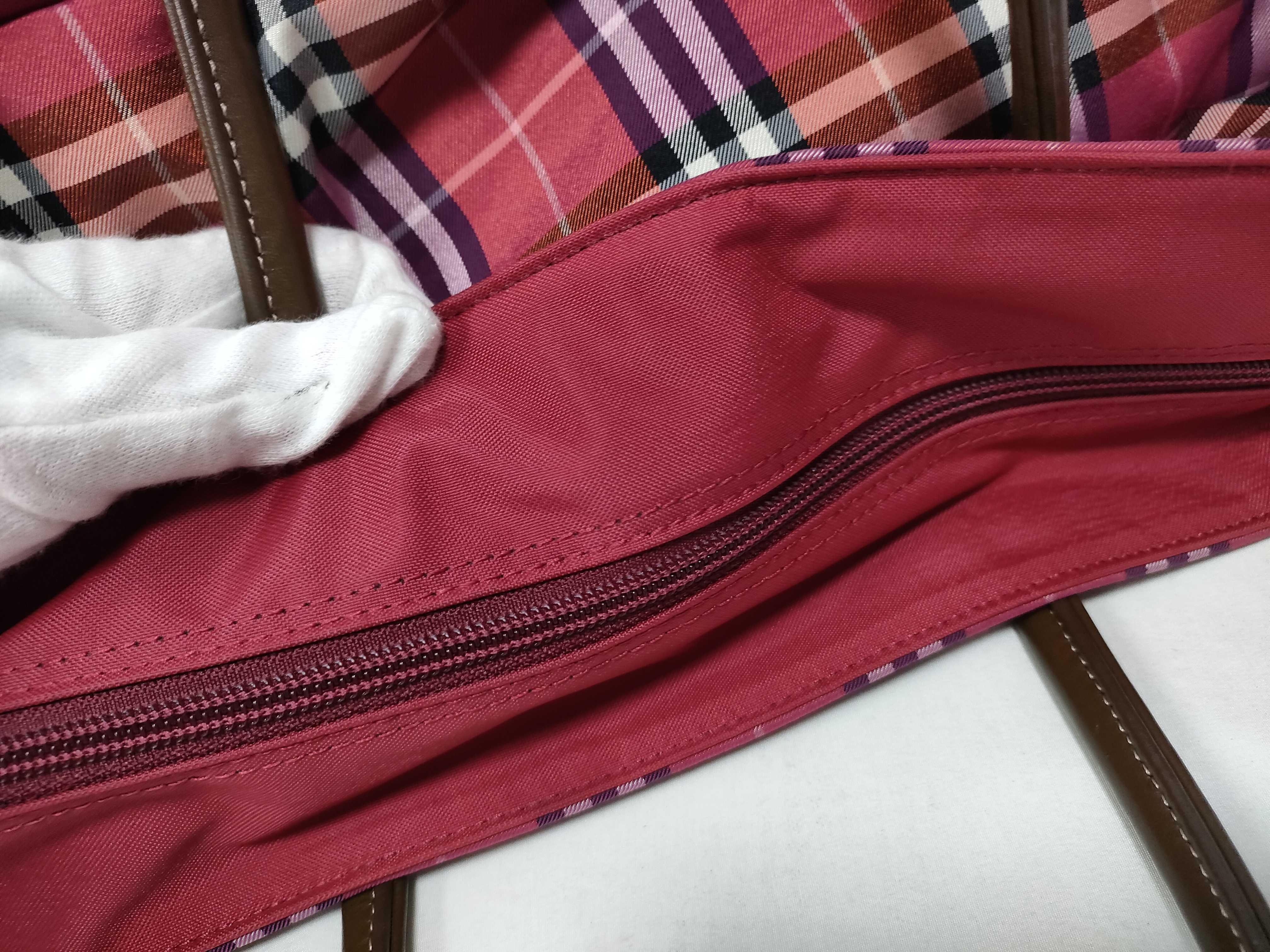 Blue Label Nova Check Tote Bag — view 14