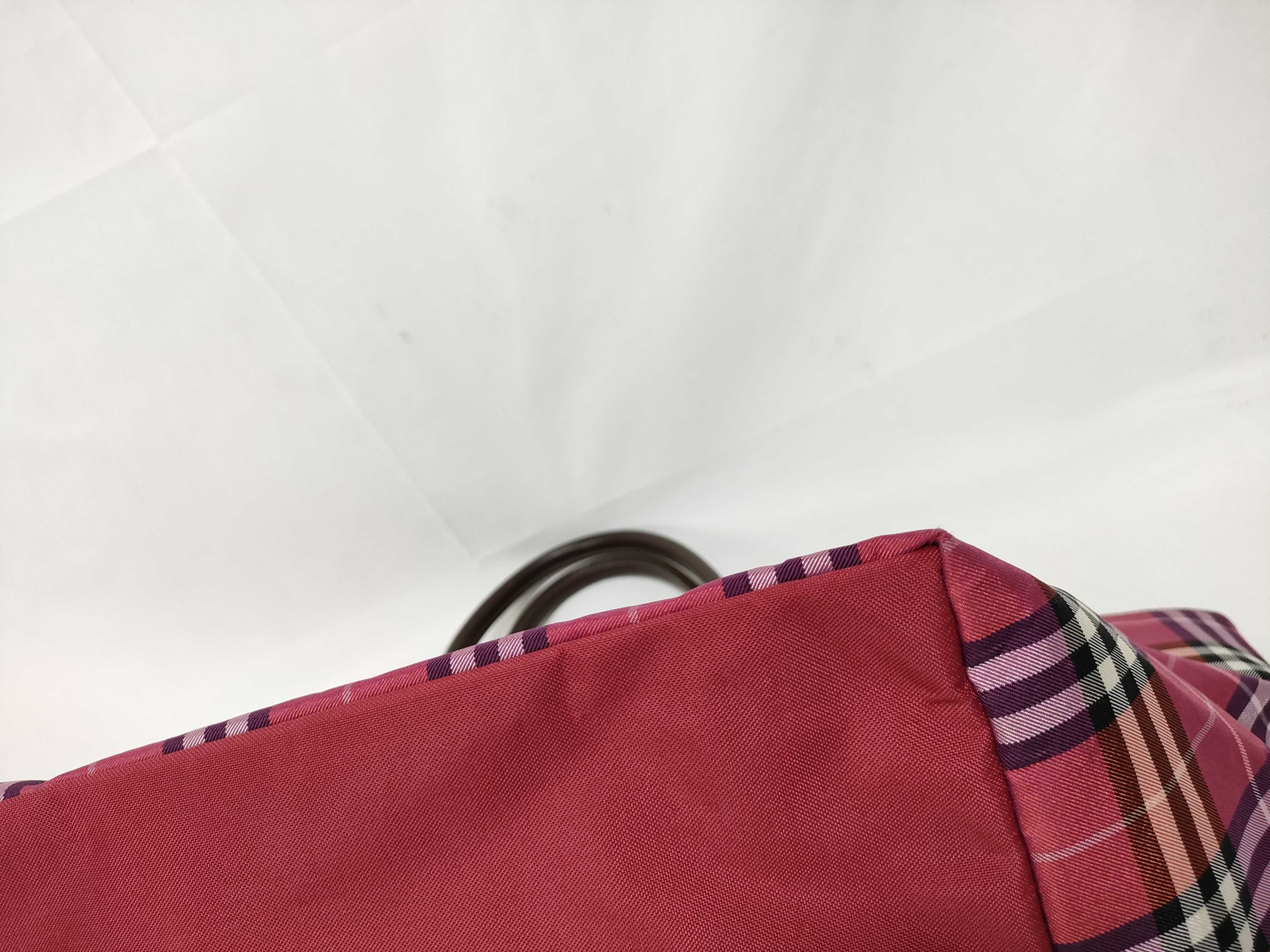 Blue Label Nova Check Tote Bag — view 4