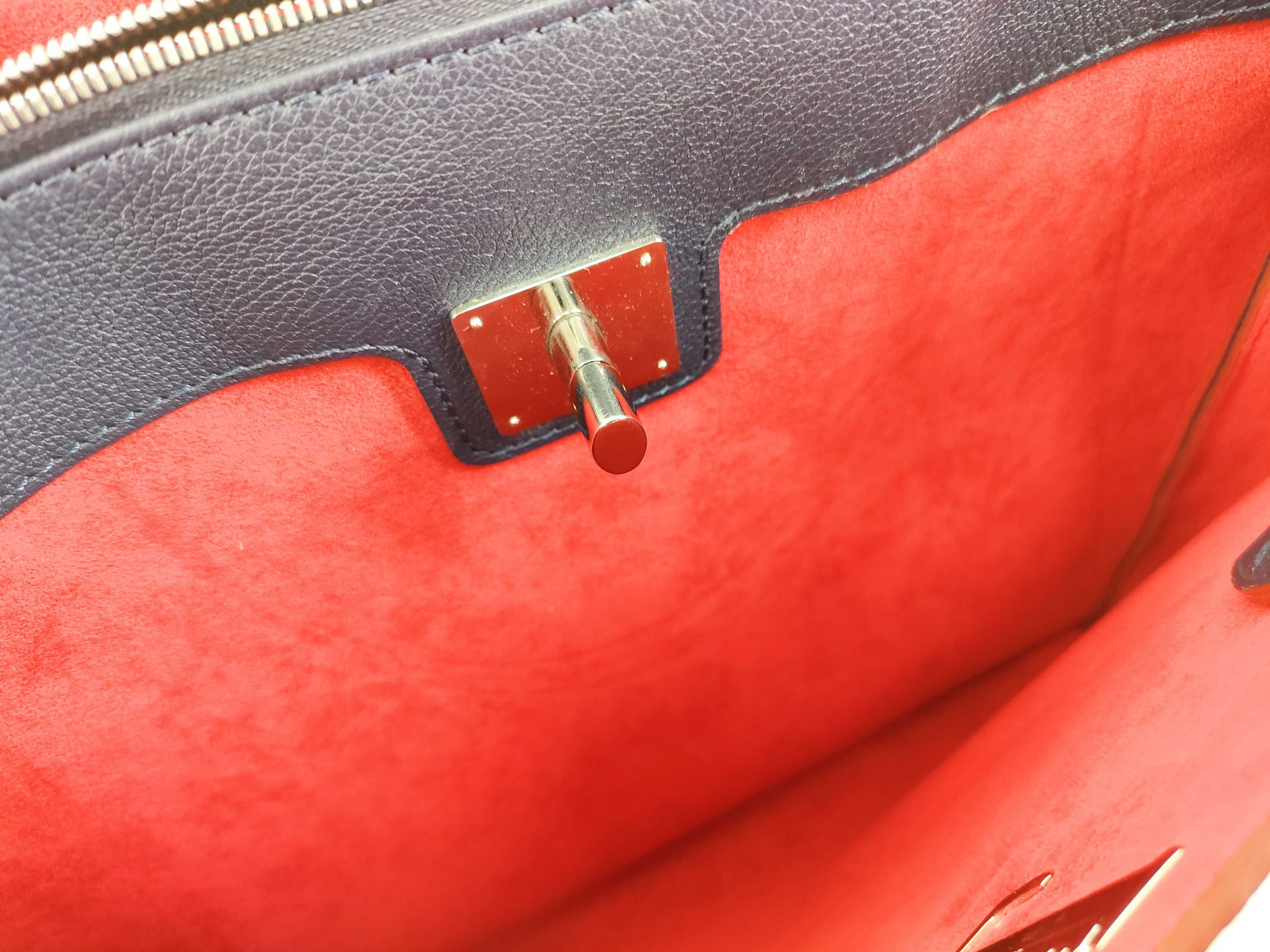 Lockmere Marine Rouge Shoulder Bag — view 12