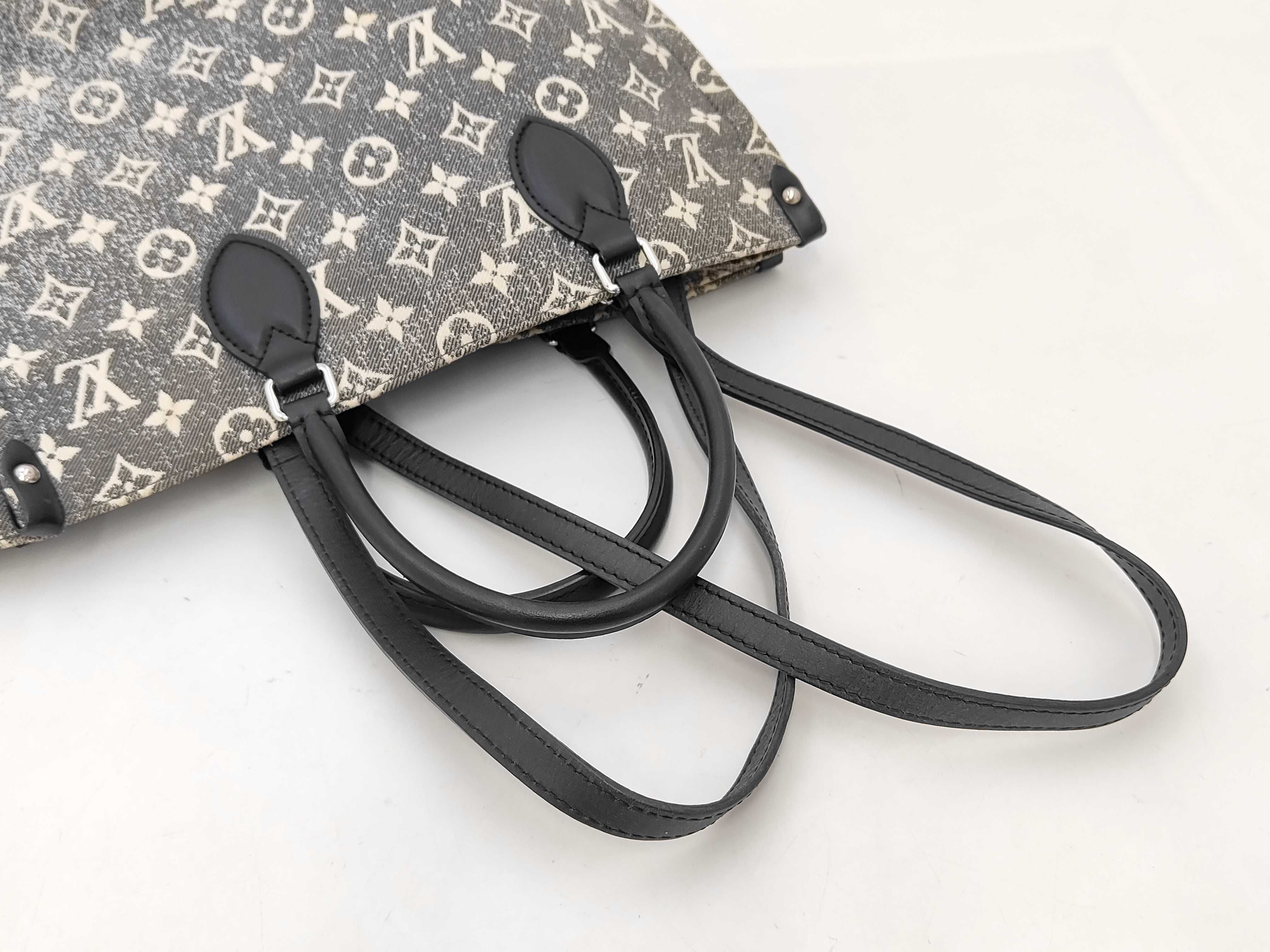 tote bag — view 3