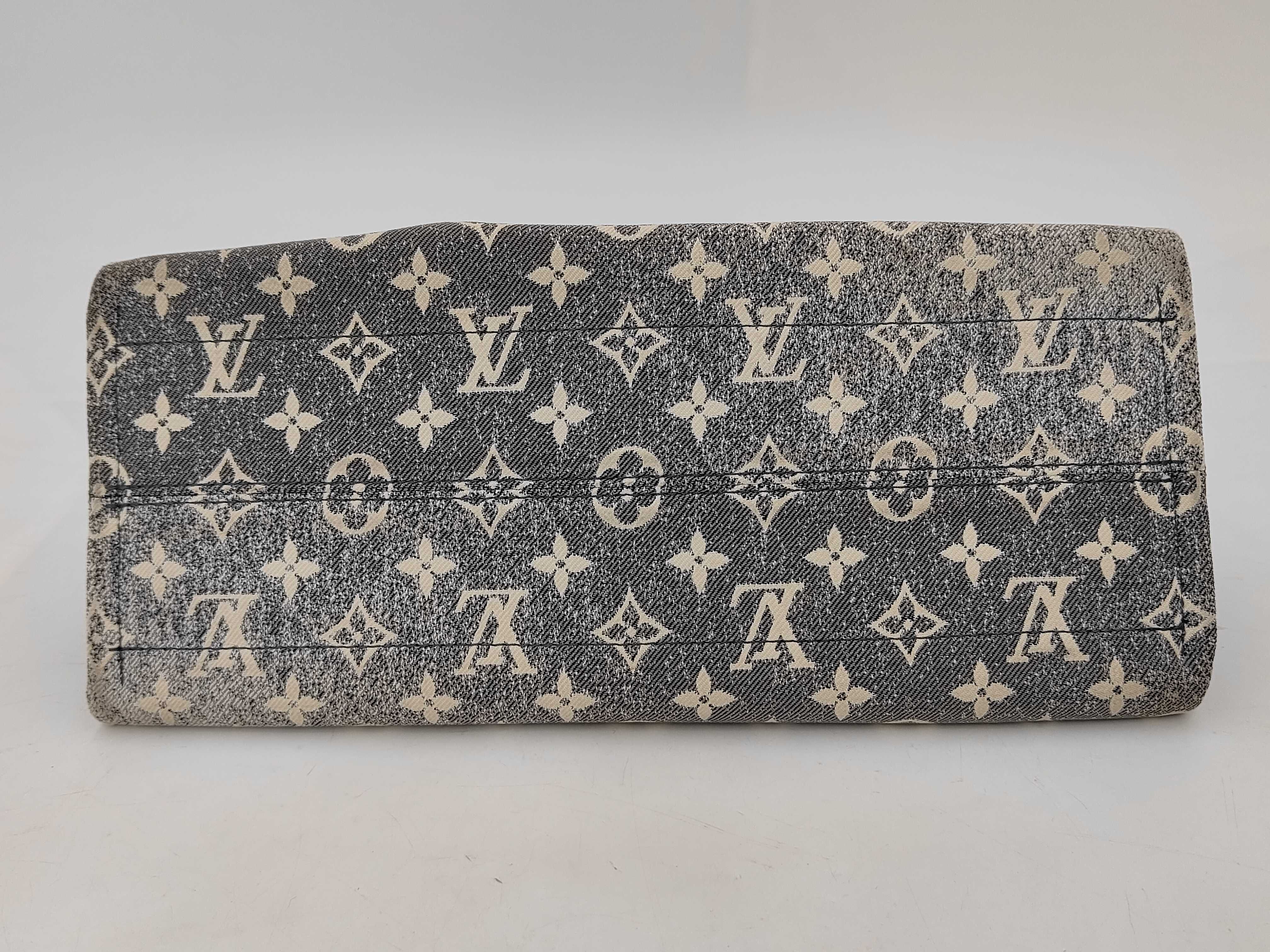 tote bag — view 7