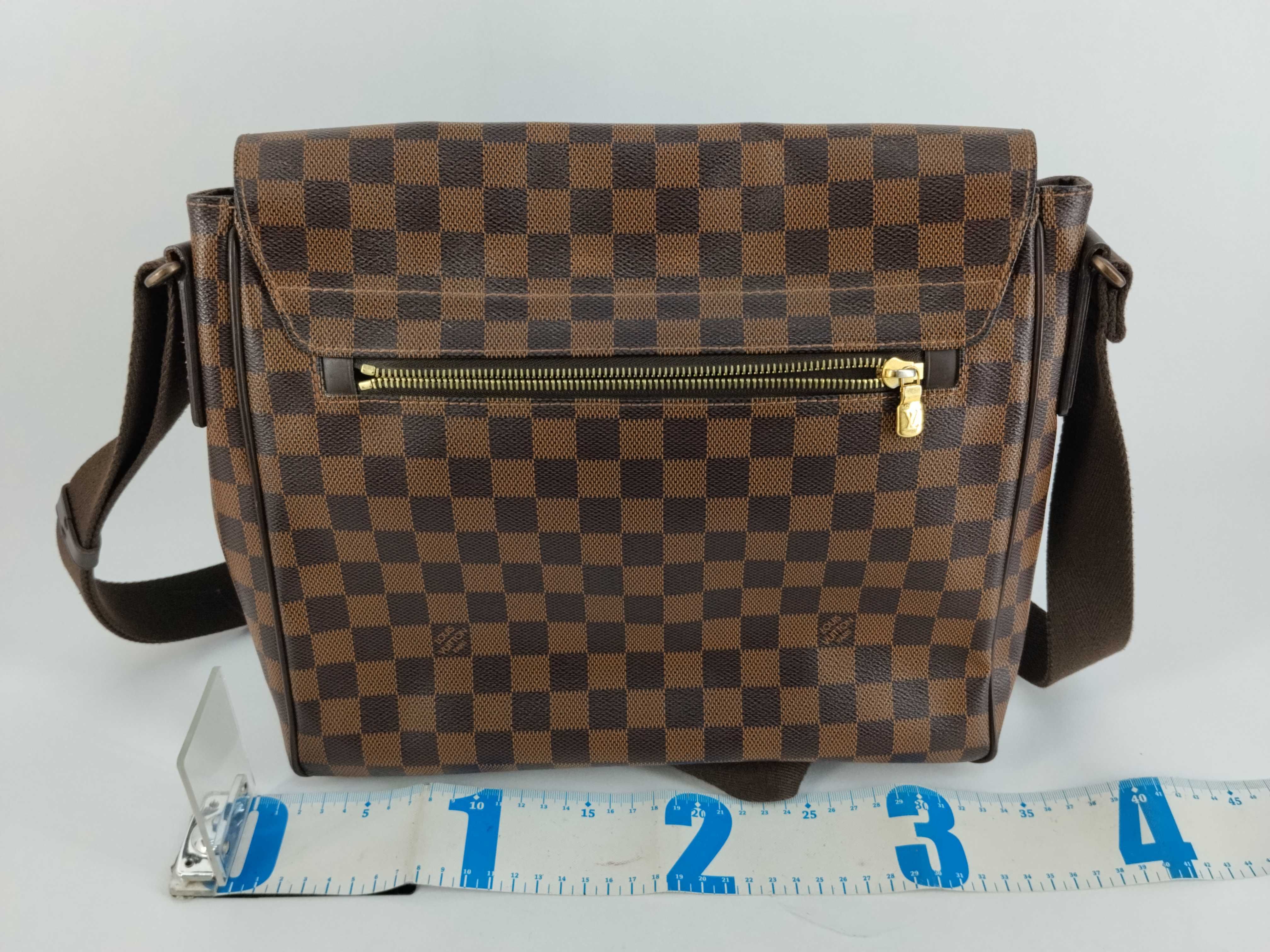 Damier Louis Vuitton Damier Shoulder Bag — view 2