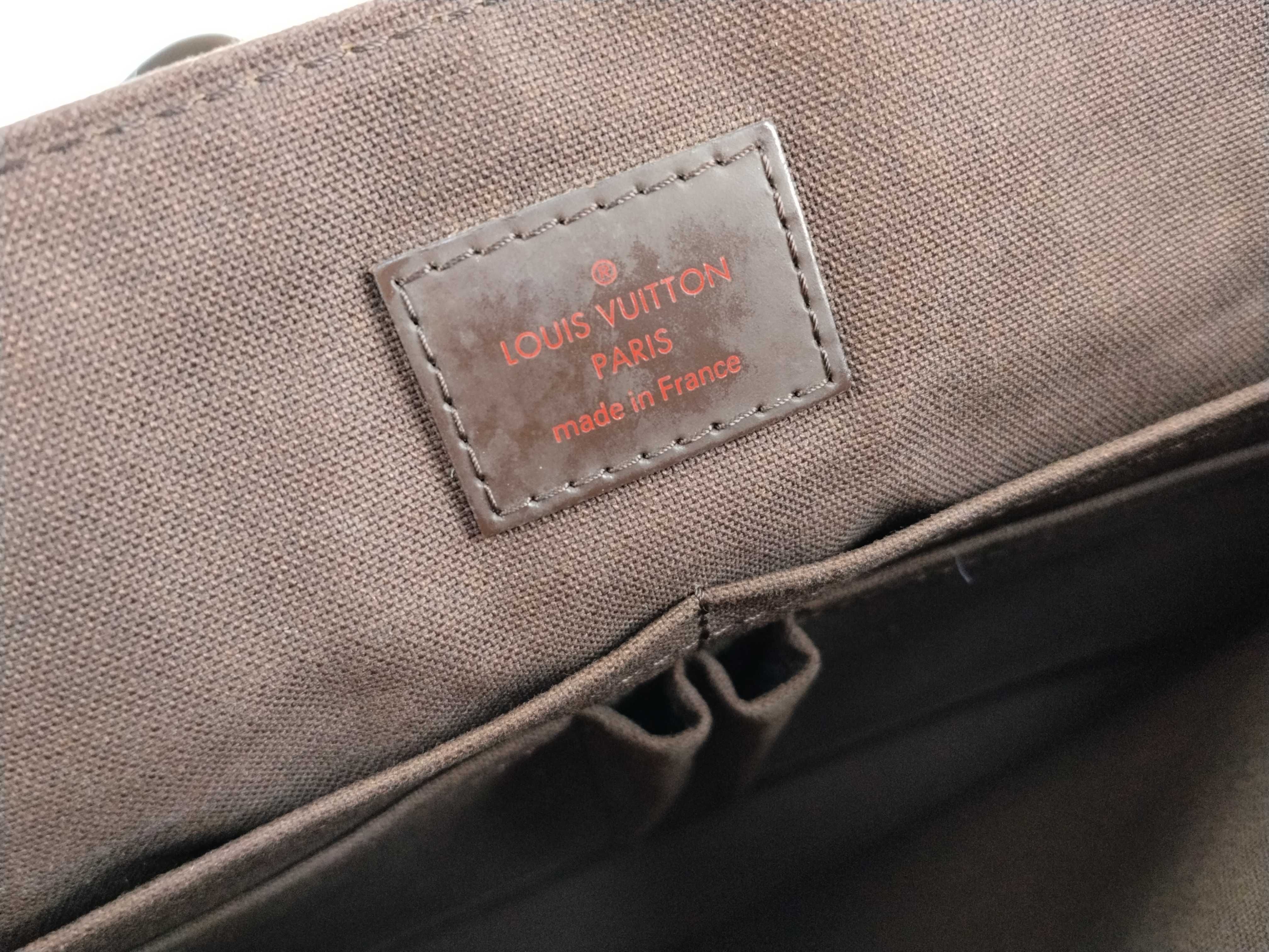 Damier Louis Vuitton Damier Shoulder Bag — view 11