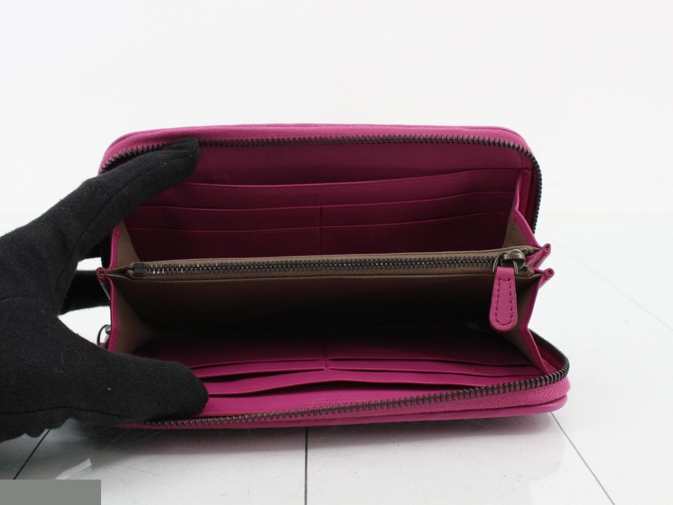 Intrecciato (bags) and wallets — view 4