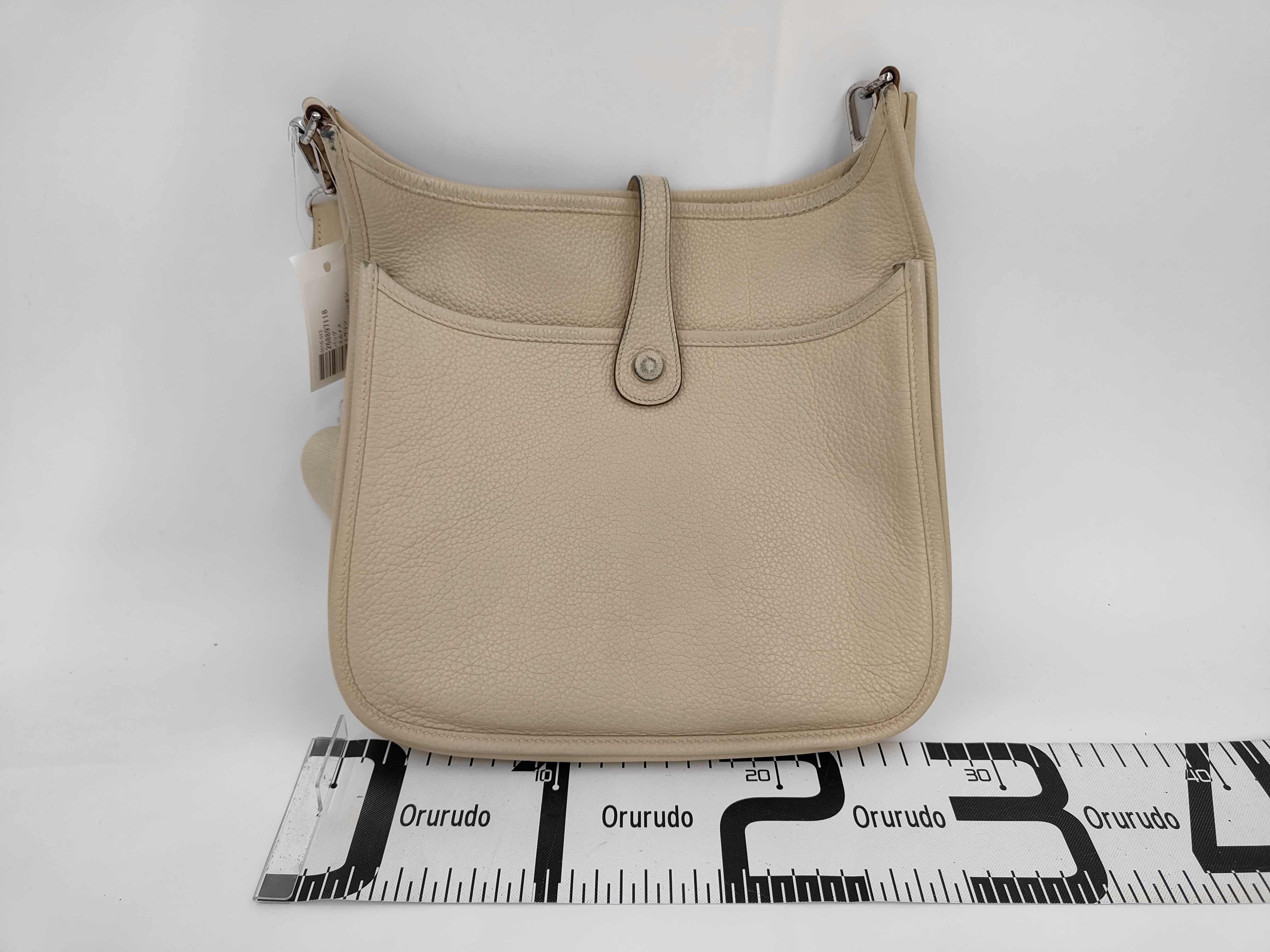 Evelyne III PM ?L Taurillon Shoulder Bag — view 2