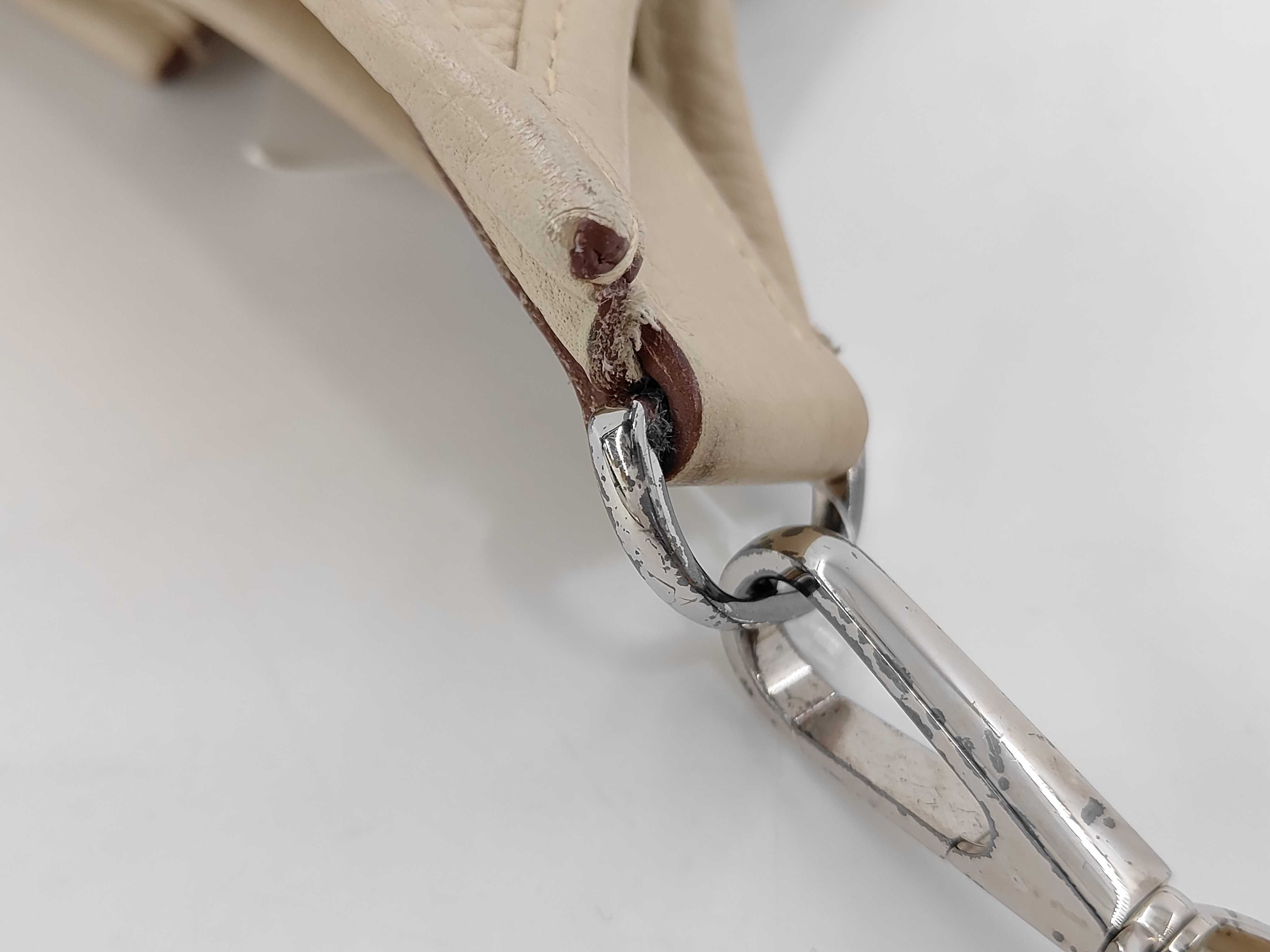 Evelyne III PM ?L Taurillon Shoulder Bag — view 8