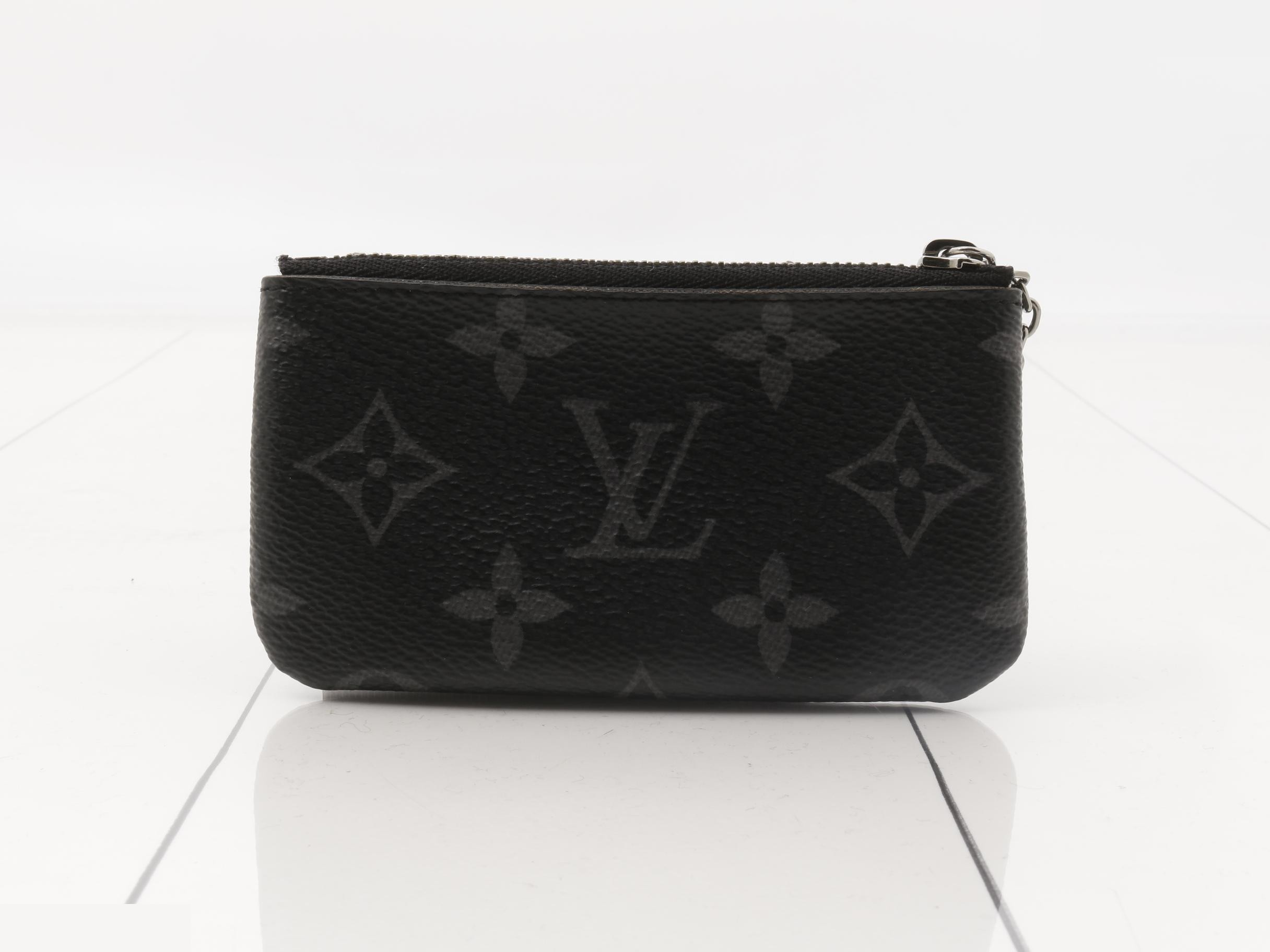 Pochette Clé Monogram Eclipse Grey — view 2
