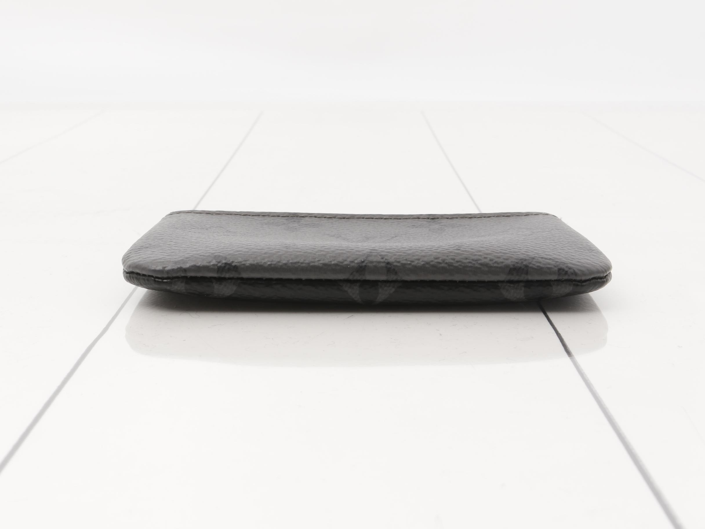 Pochette Clé Monogram Eclipse Grey — view 3