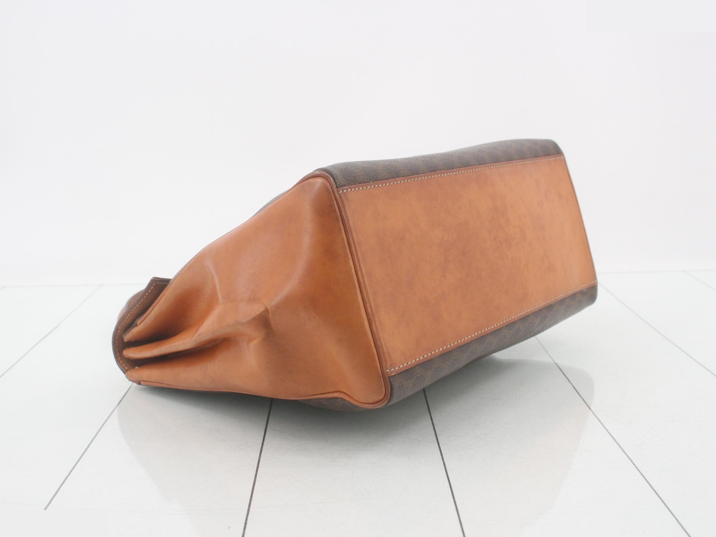 handbag — view 5