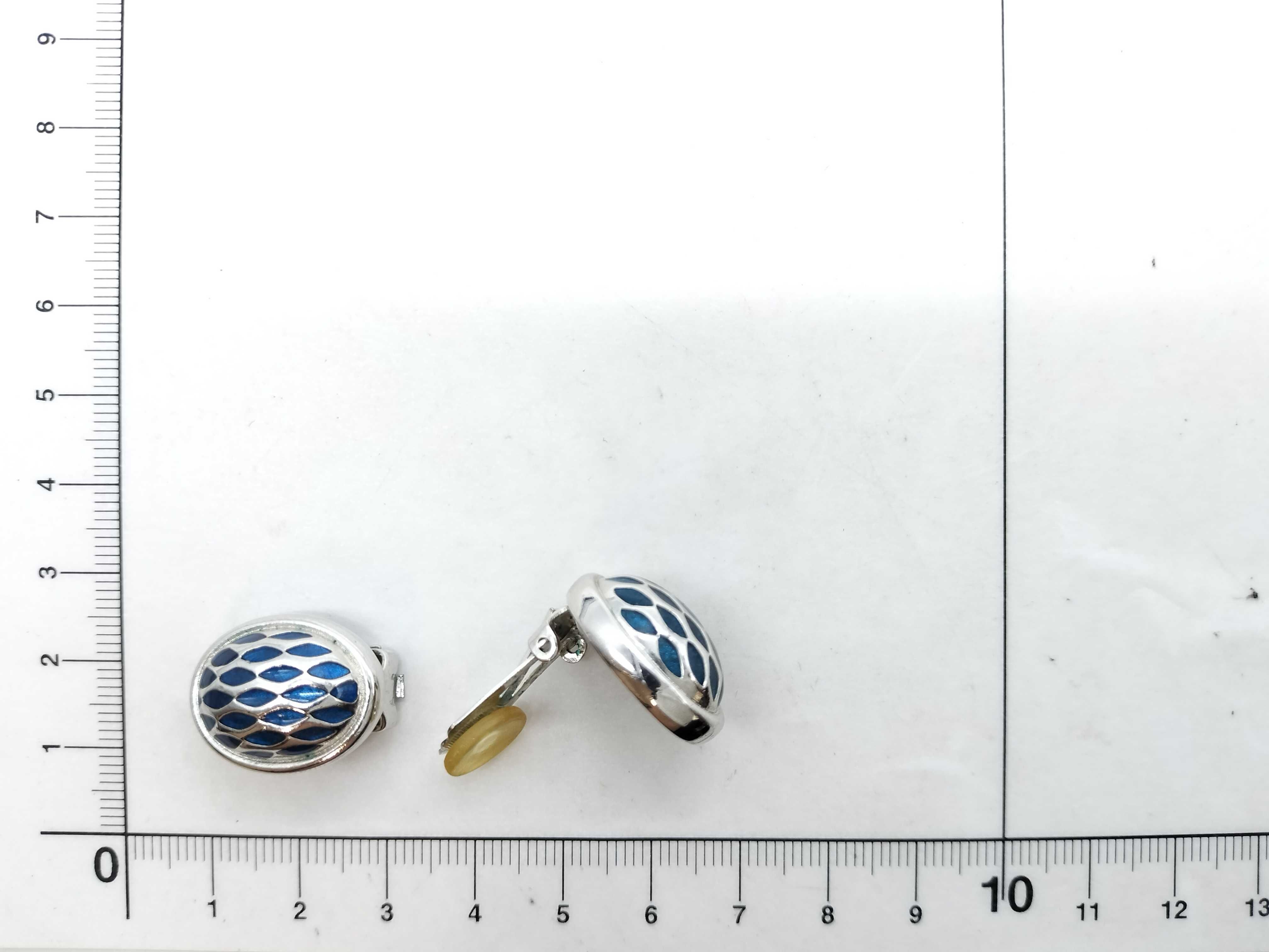 Vintage Earrings — view 6