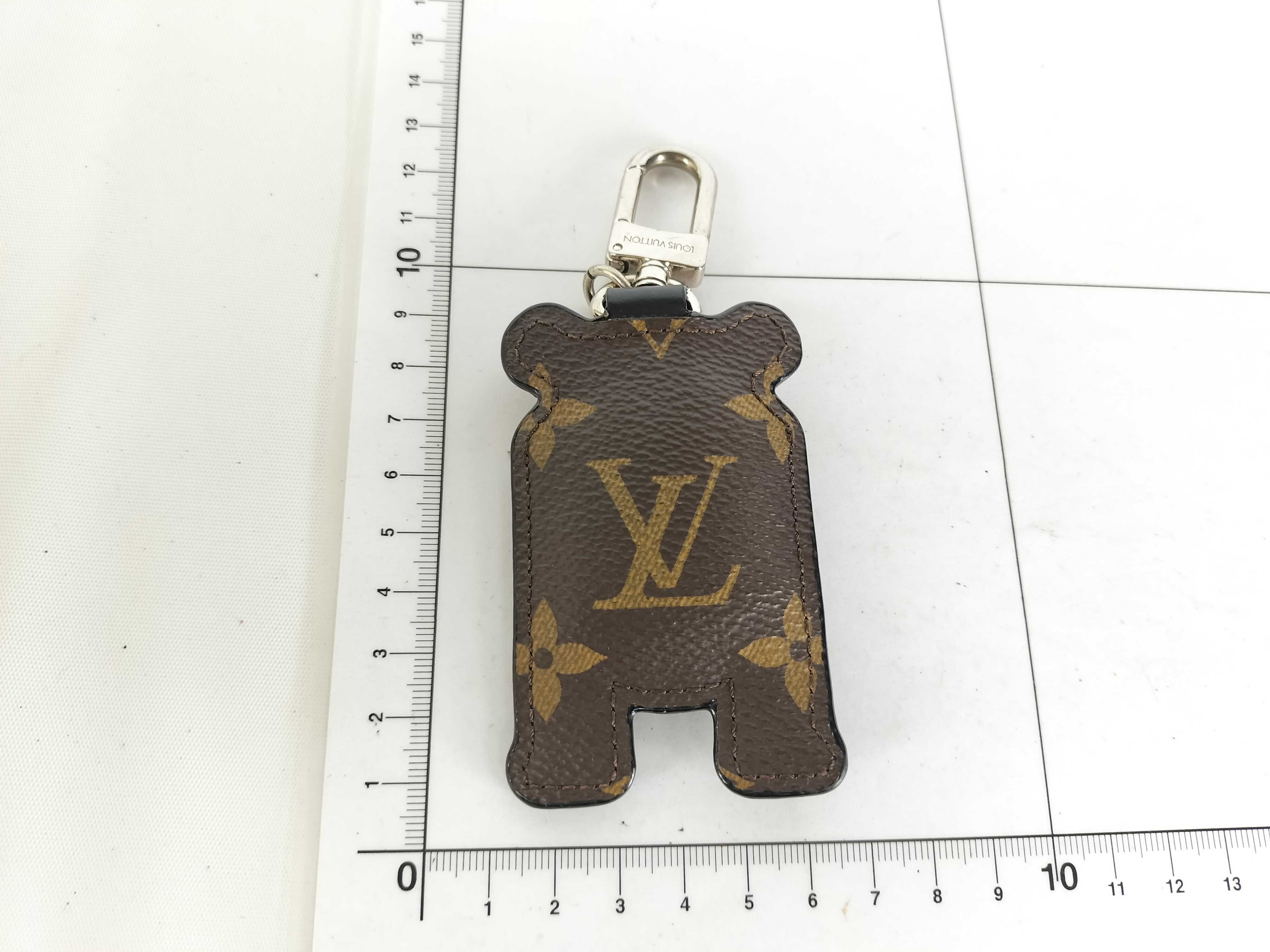 Monogram MP1996 Portefeuille Animal Key Case and other accessories — view 7