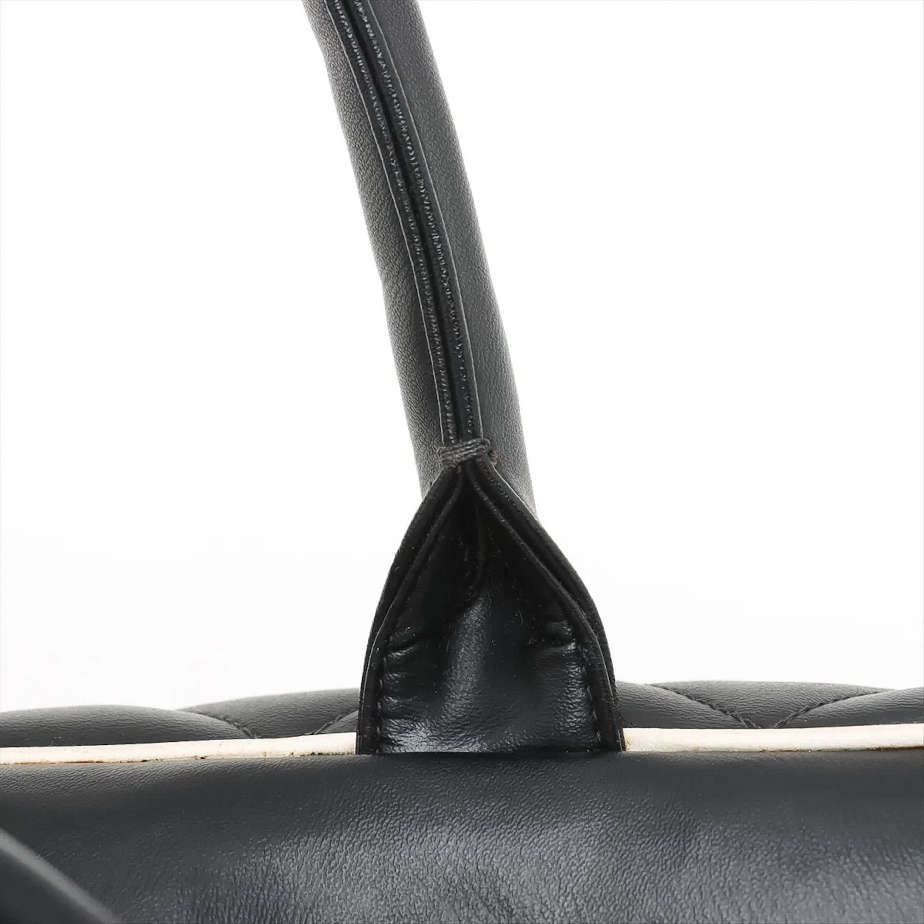 Matelassé Sport Line Seal No. 3 Boston Bag — view 12