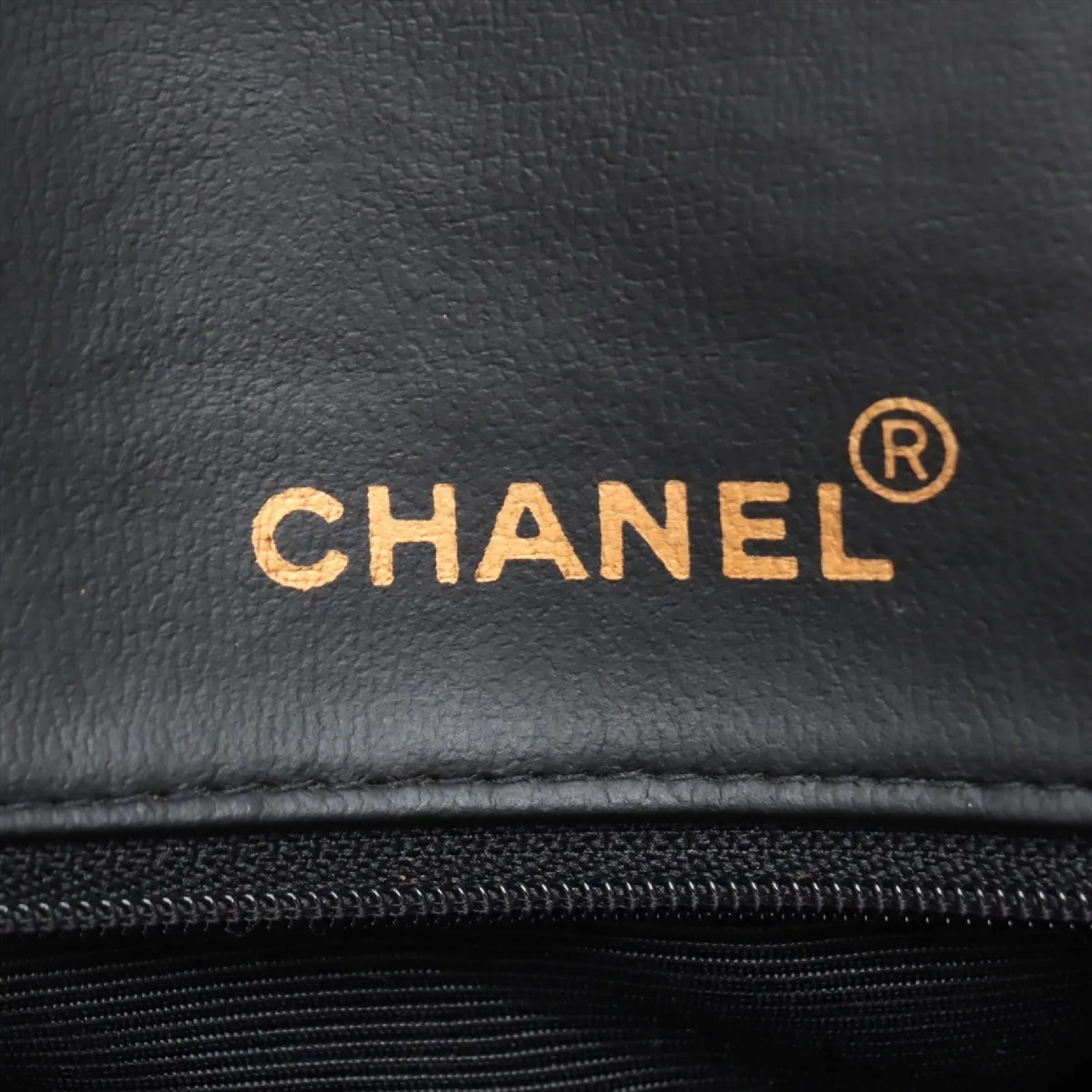 Matelassé Sport Line Seal No. 3 Boston Bag — view 9