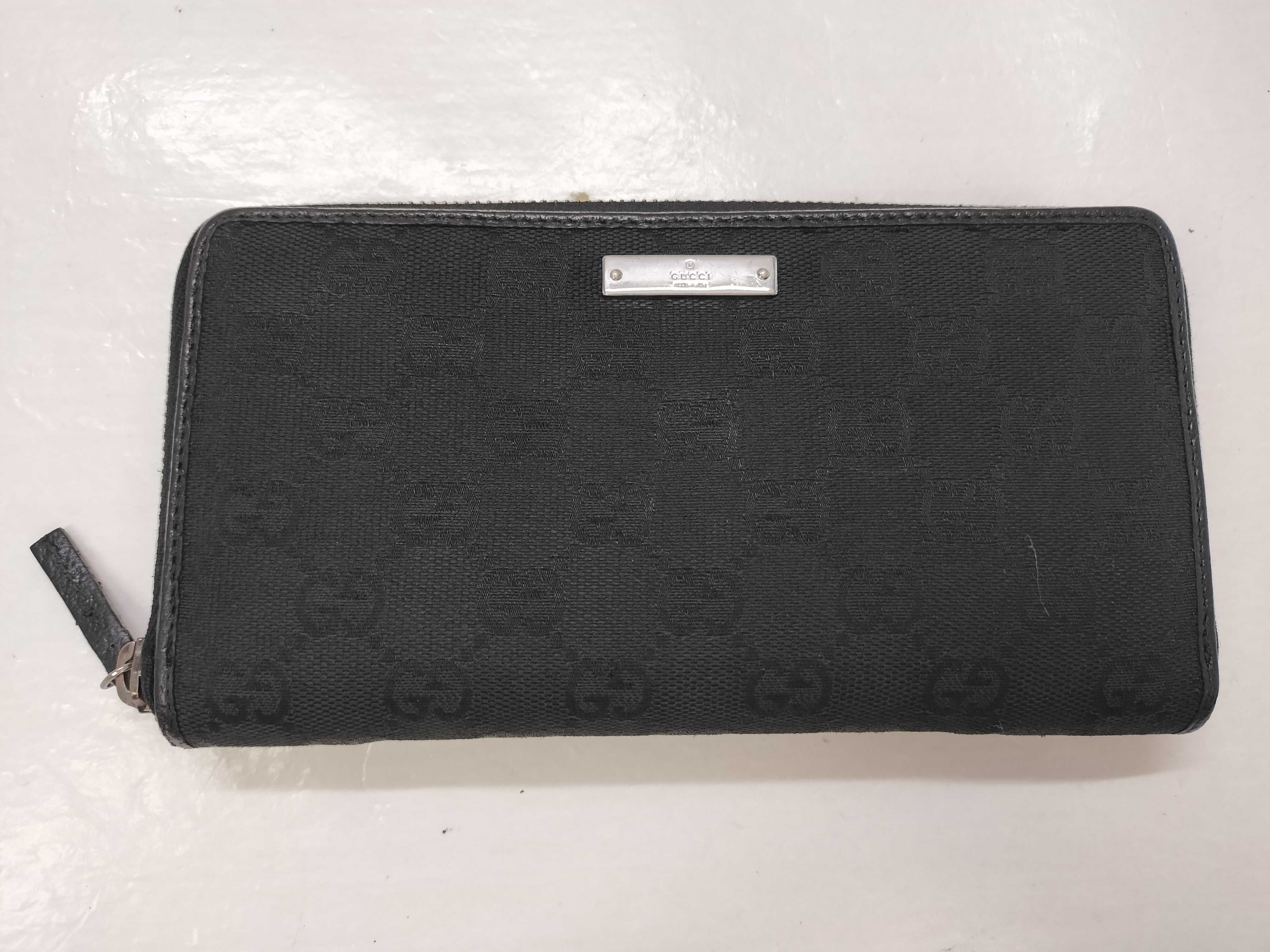 GG Canvas Leather Round Long Wallet, Black, Serial Number