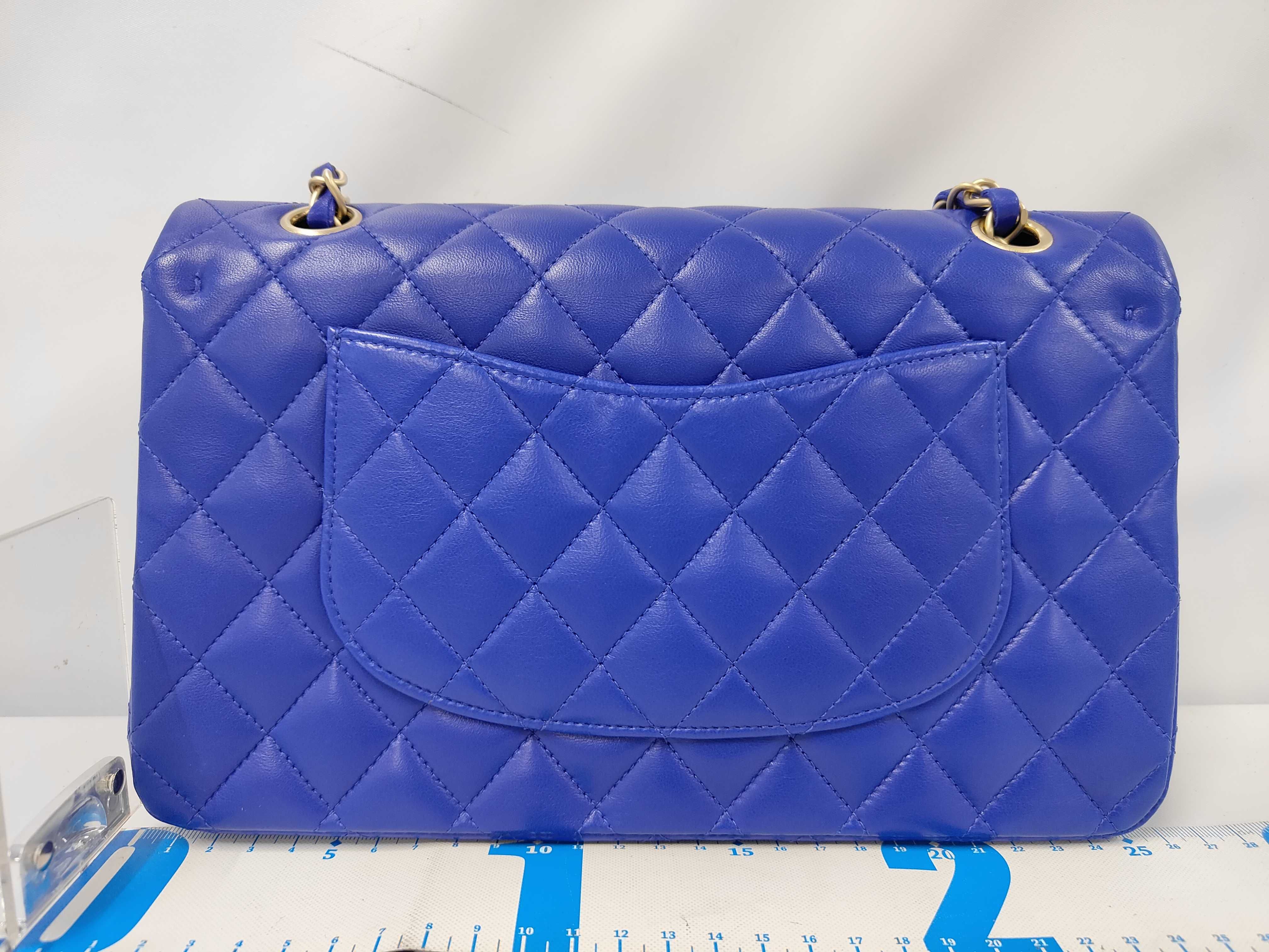 W-Flap 25 Chain Shoulder Bag, Matelassé Lambskin, Navy GP Shoulder Bag — view 2