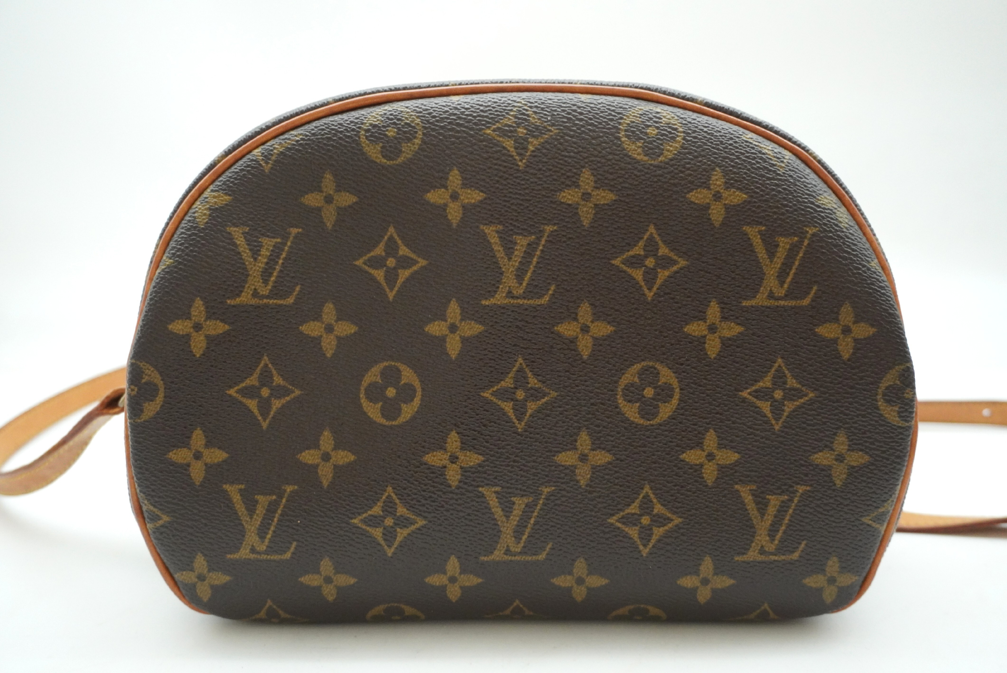 Monogram Blois M51221 Shoulder Bag — view 2