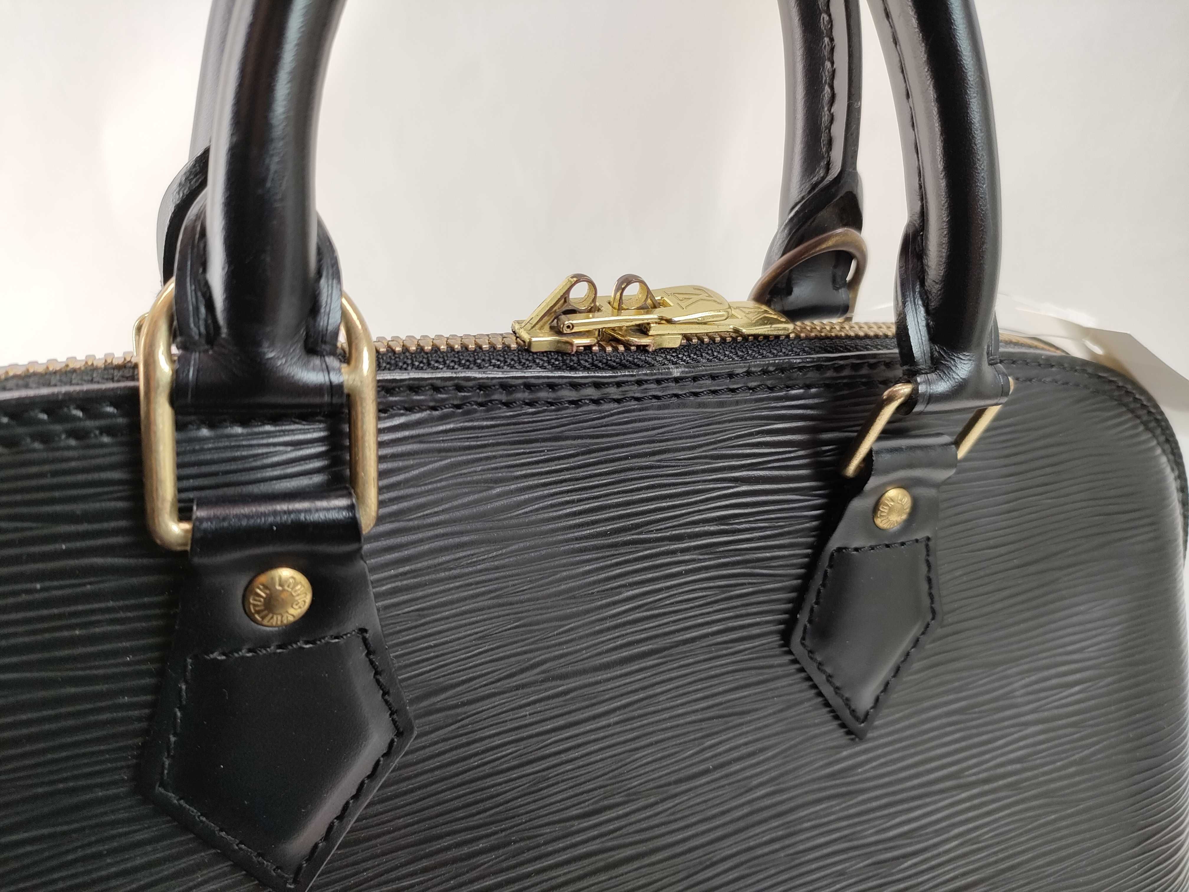 Epi M52142 AR0062 Handbag — view 4