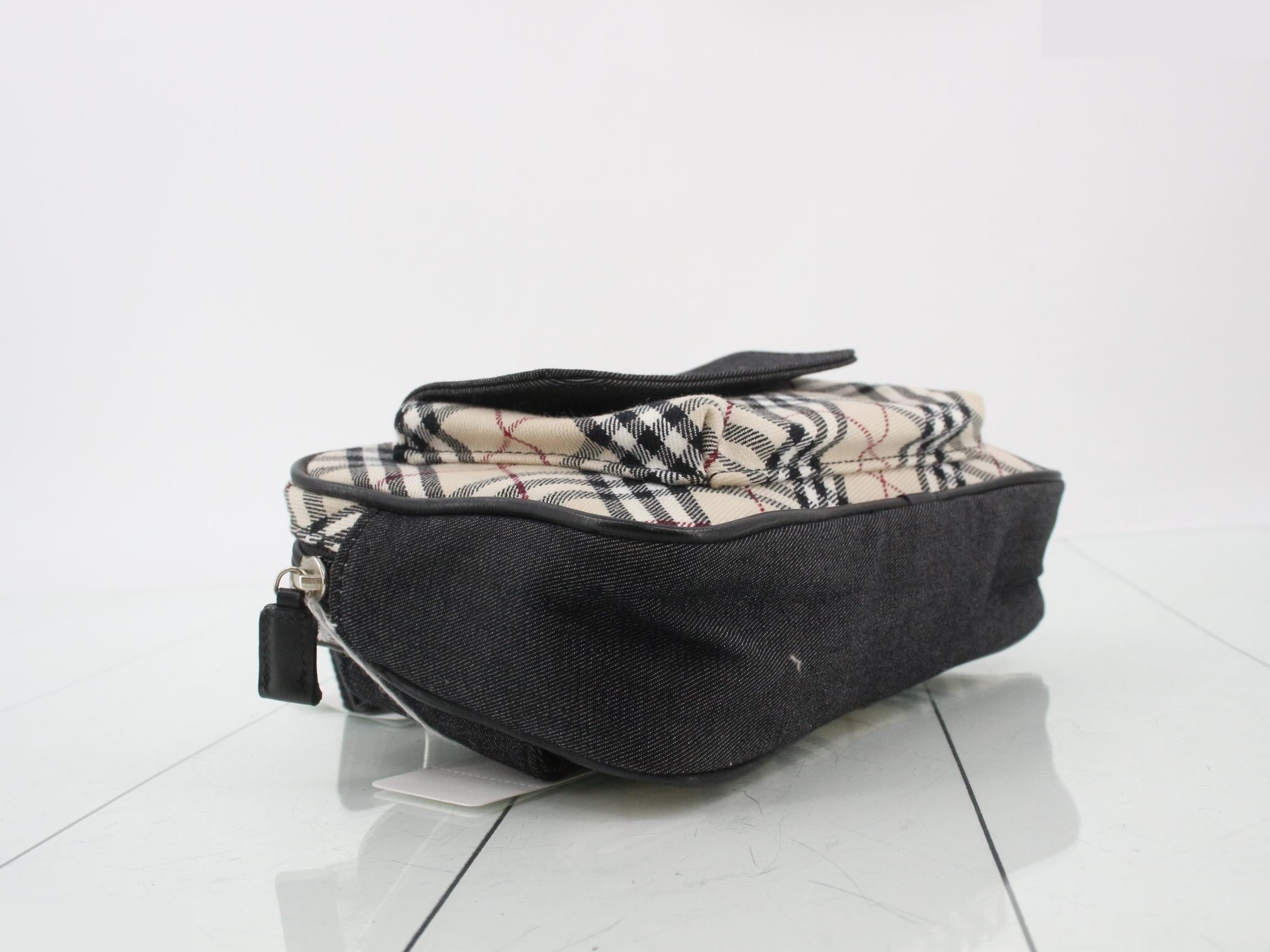 pouch — view 5