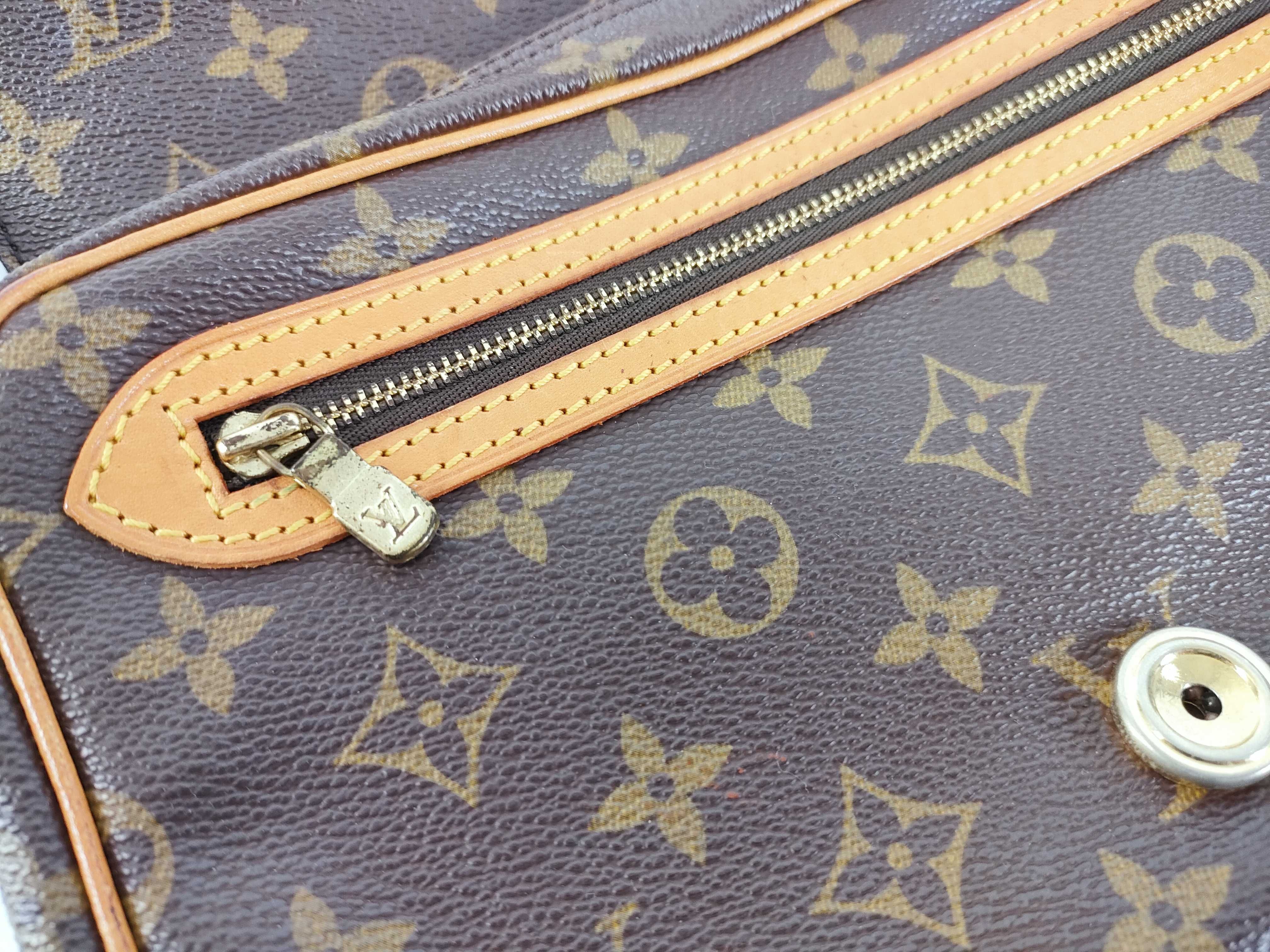 Monogram M51210 Shoulder Bag — view 10