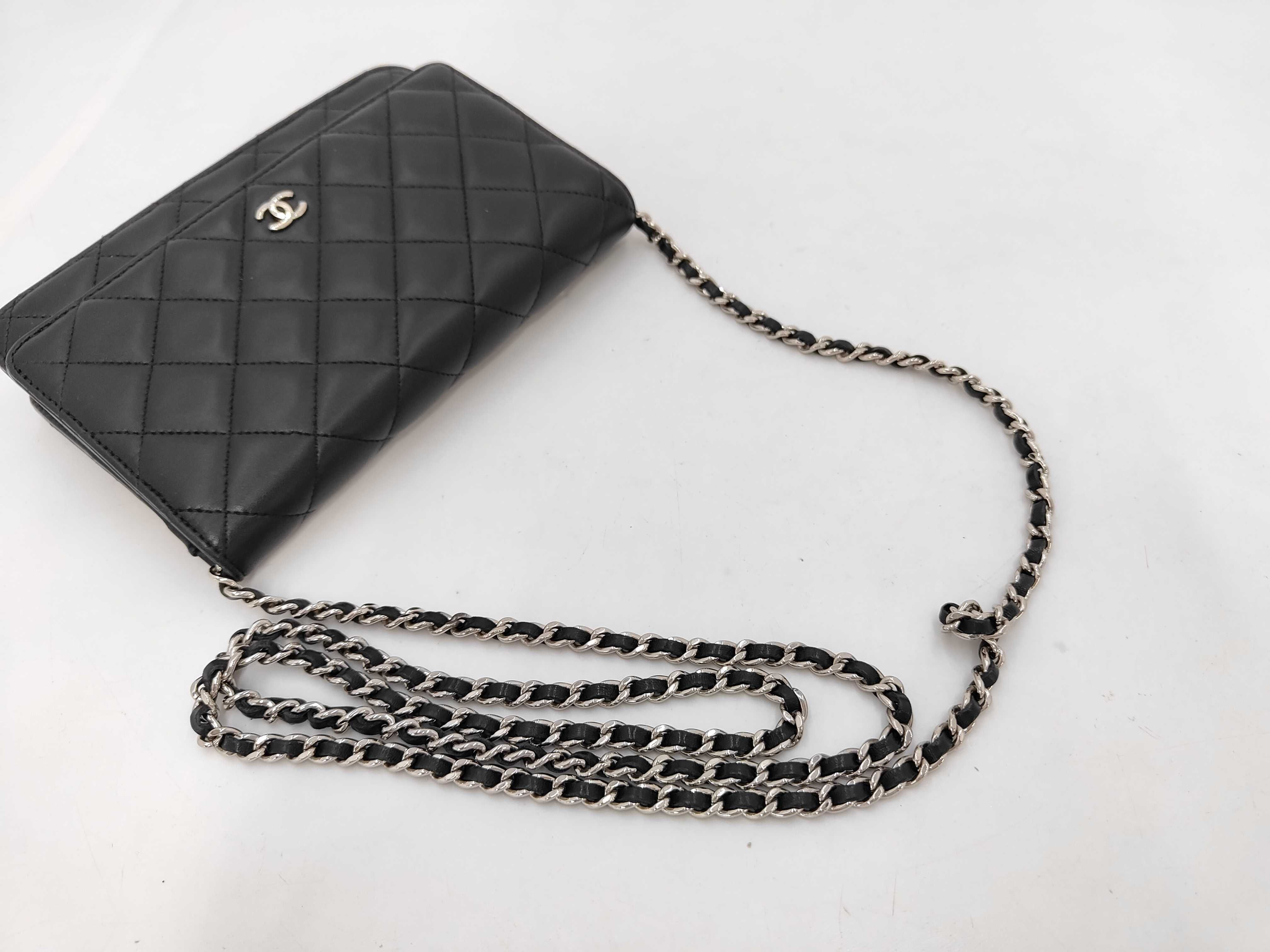 Matelassé Chain Wallet Shoulder Bag (Serial Number 28) — view 5