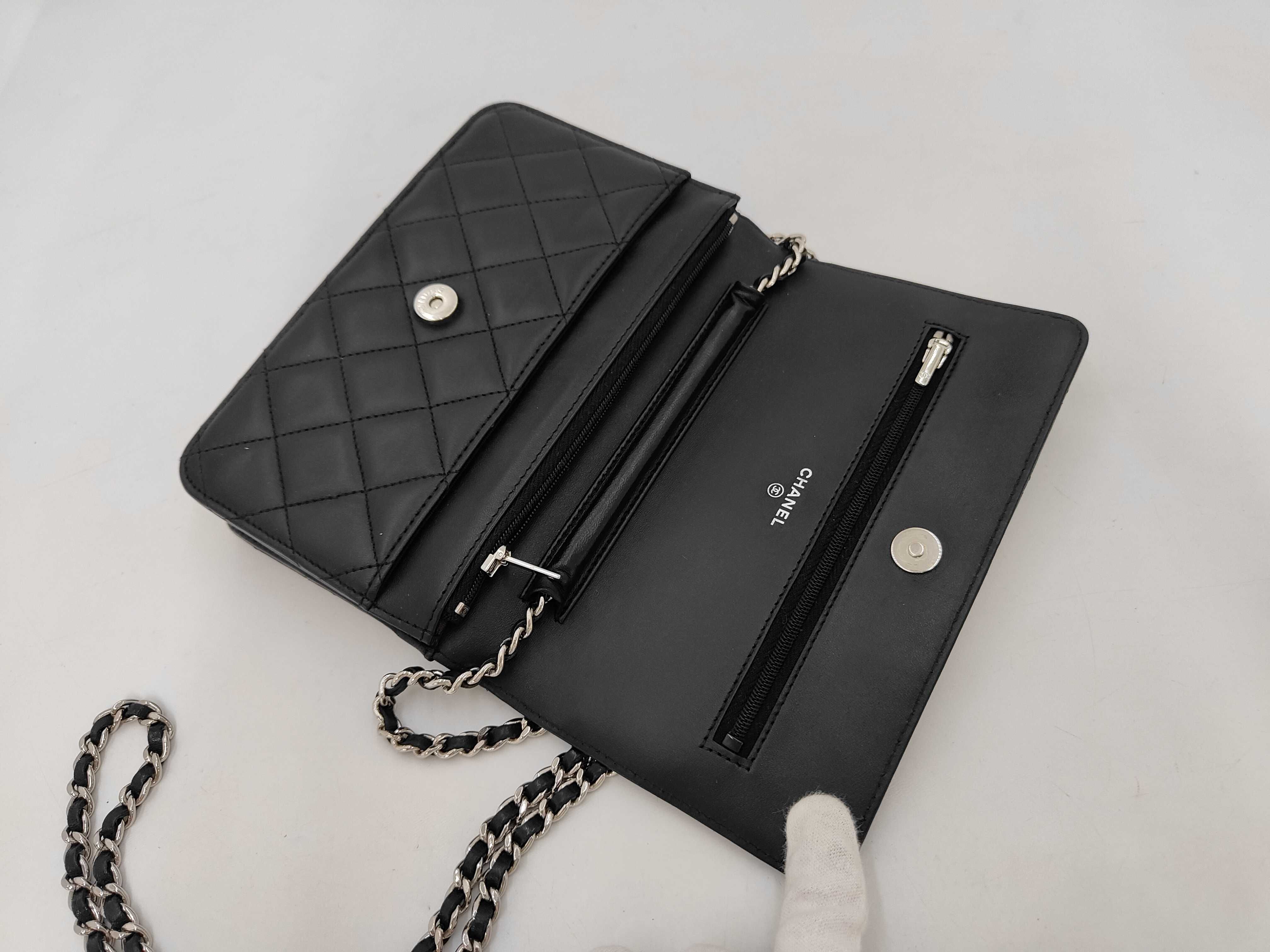 Matelassé Chain Wallet Shoulder Bag (Serial Number 28) — view 8