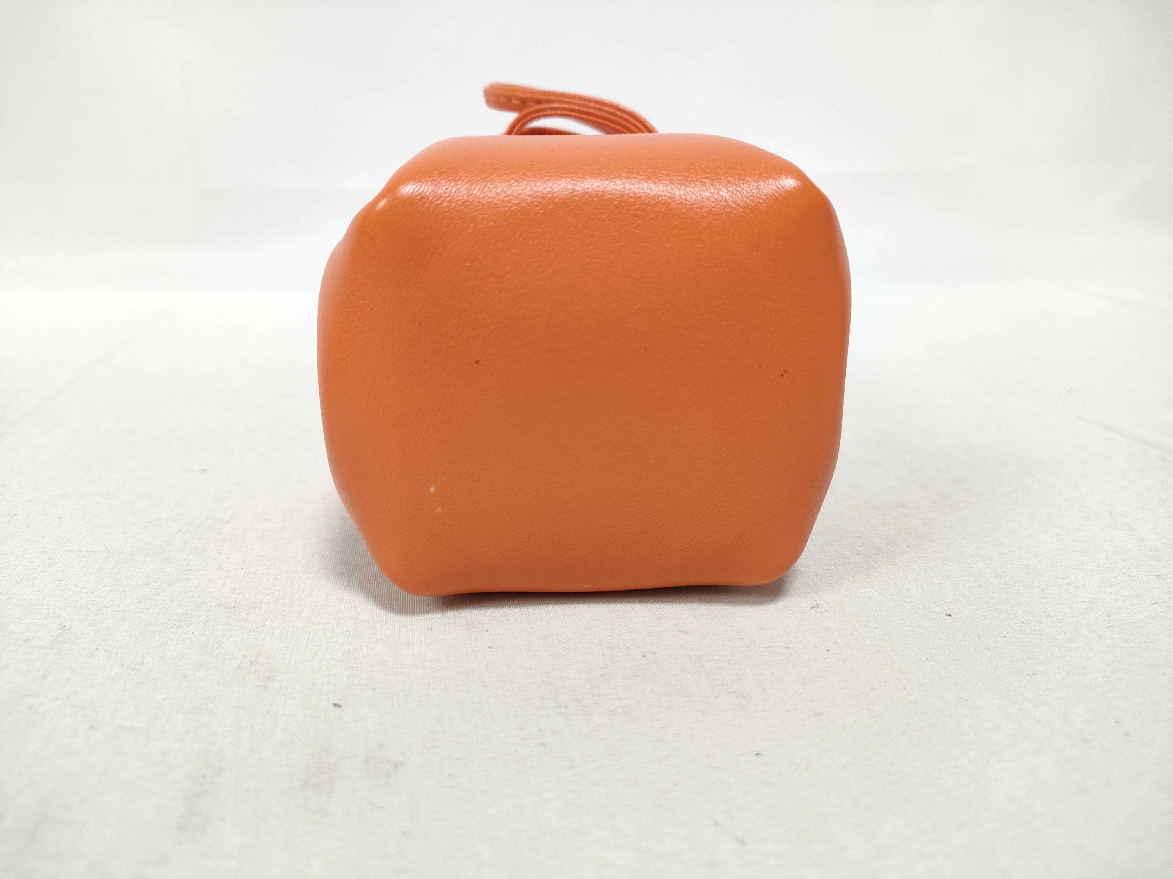 charms and other accessories — view 5