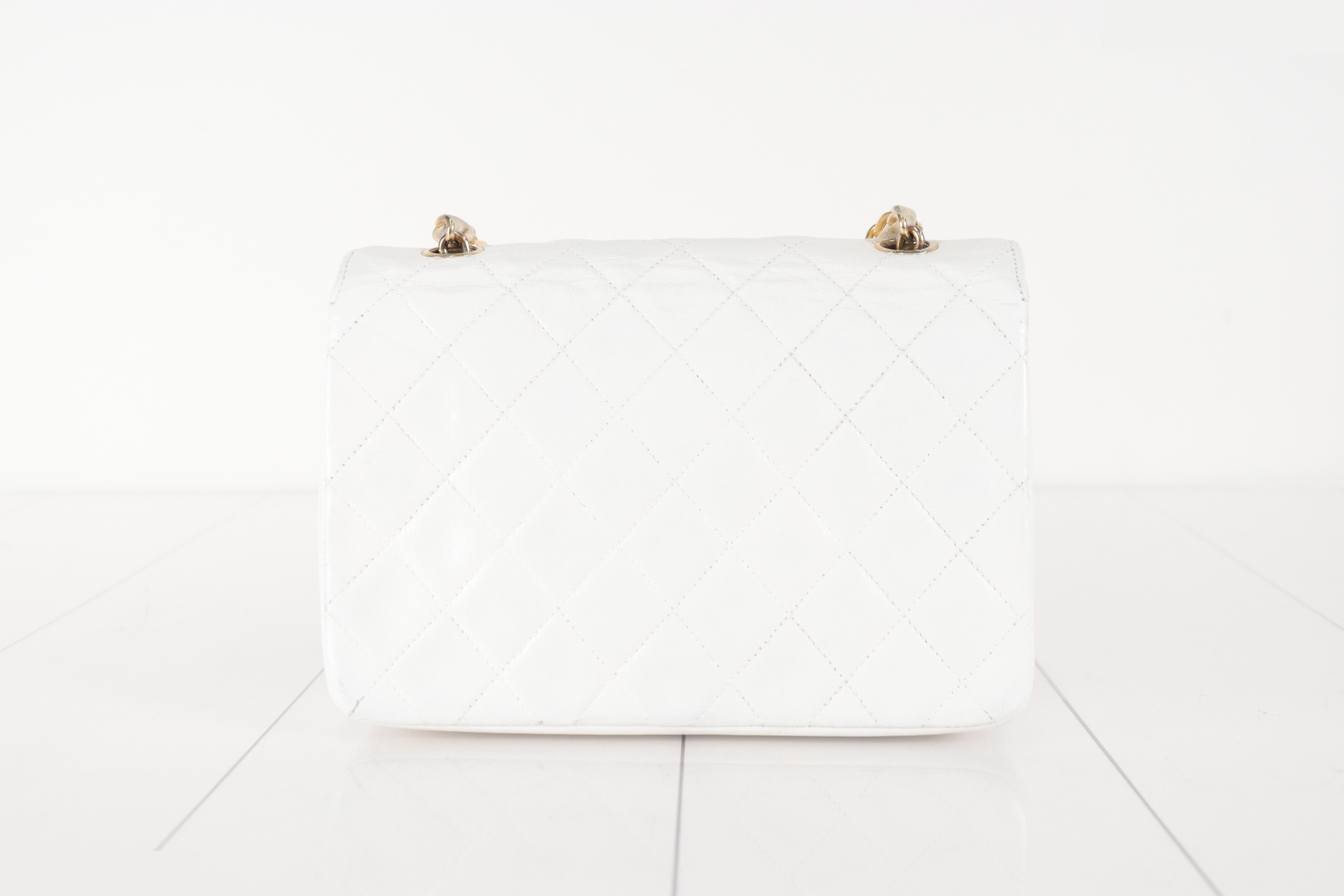 Circle Coco Lamb Mini Chain Shoulder Bag, White, Series 0 — view 2