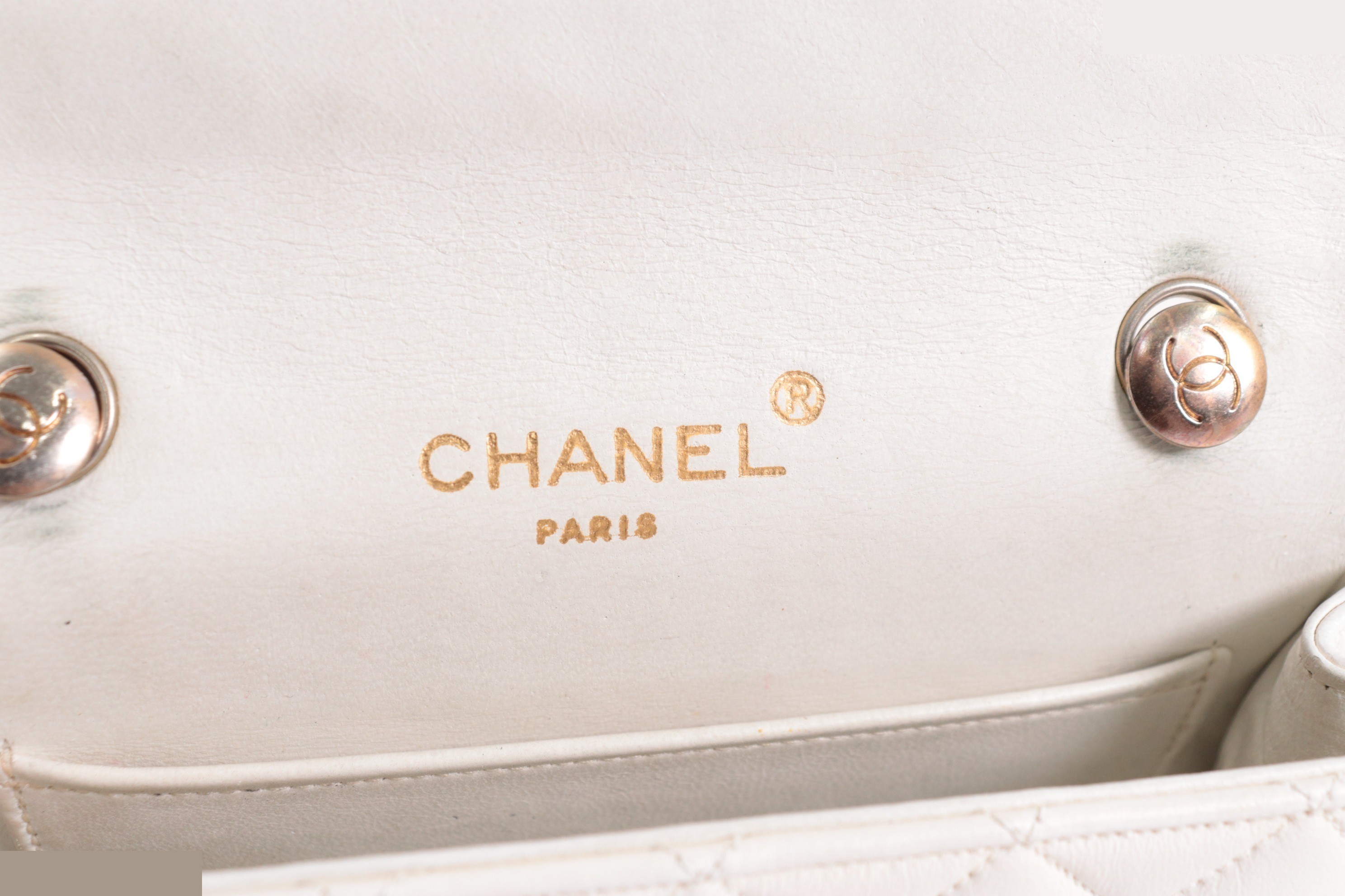 Circle Coco Lamb Mini Chain Shoulder Bag, White, Series 0 — view 7