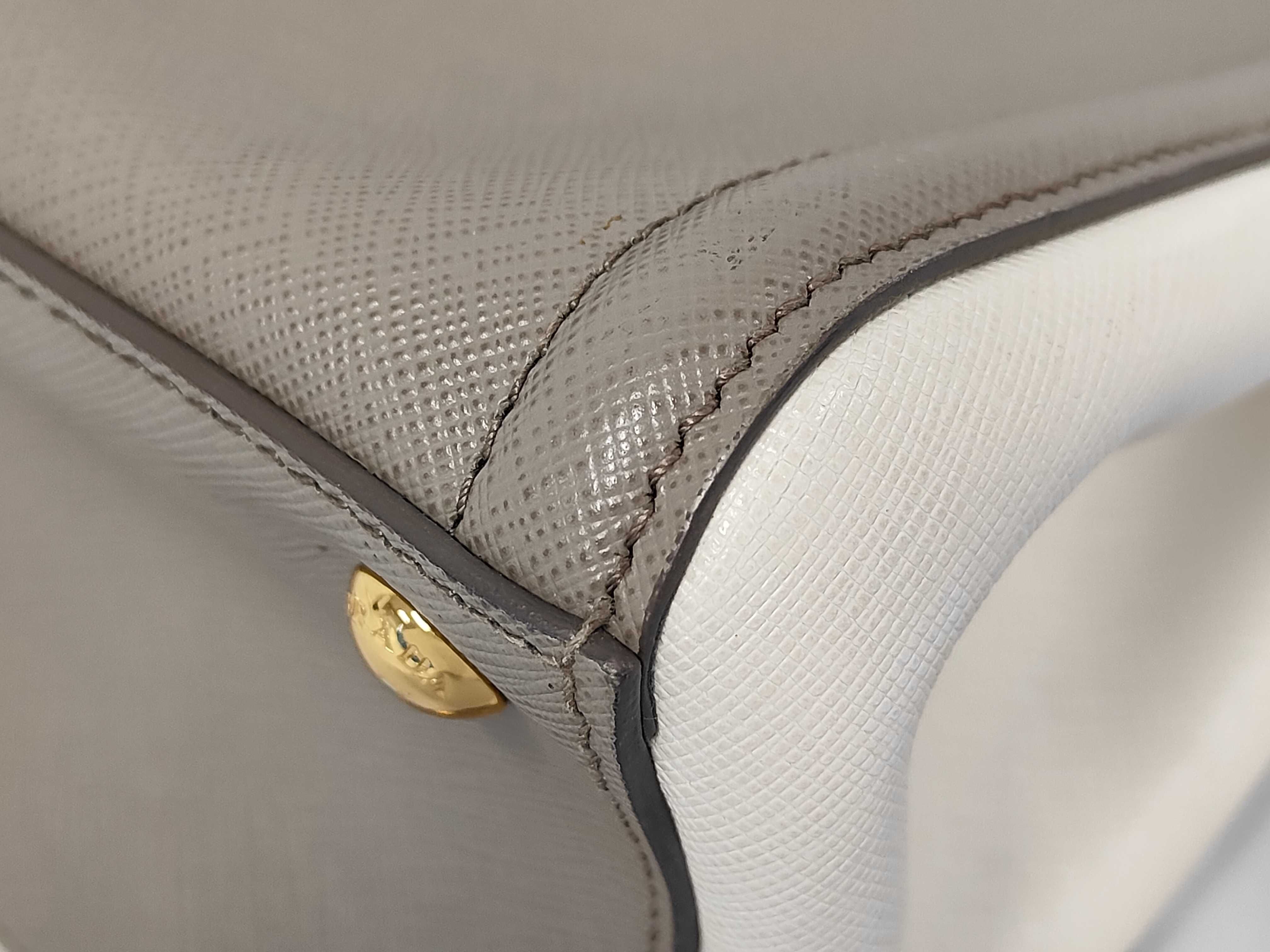 Galleria 2-Way Handbag BN2608 Handbag — view 6