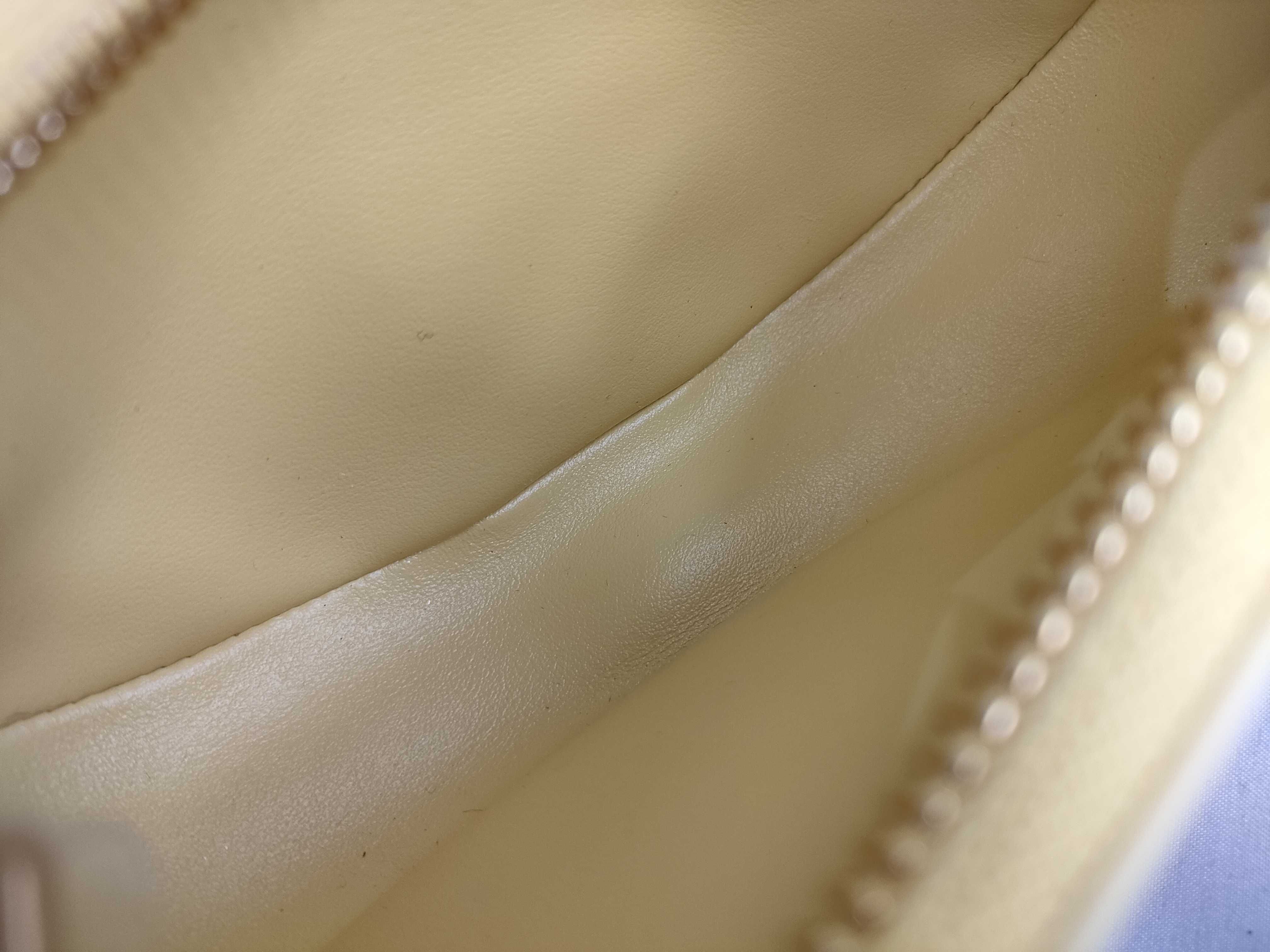 shoulder bag — view 10