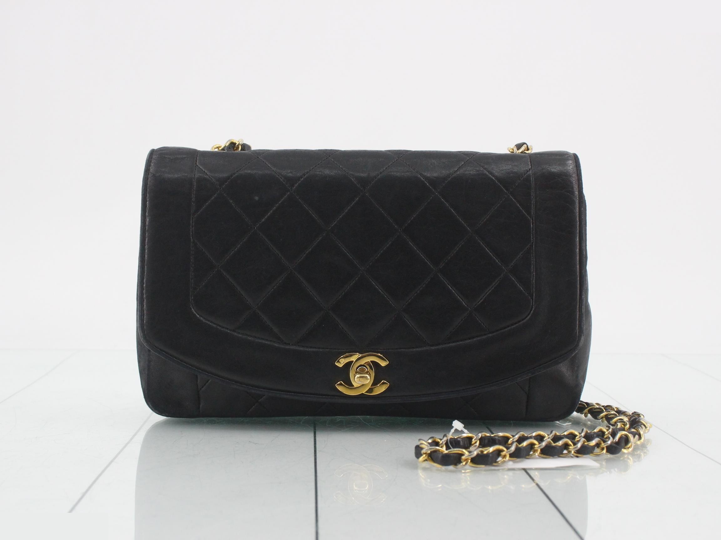 Matelassé (bag) - Shoulder bag Diana flap