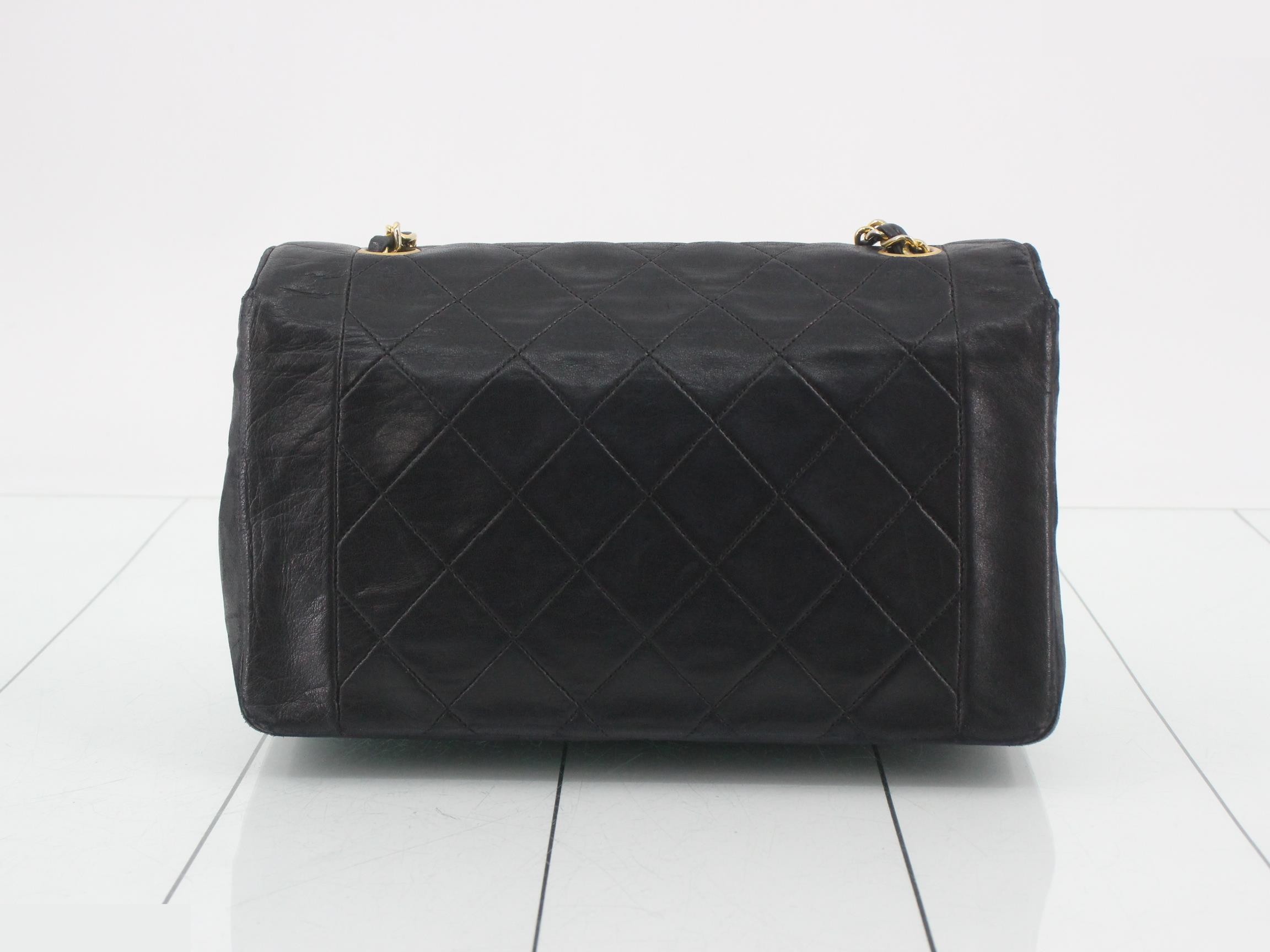 Matelassé (bag) - Shoulder bag Diana flap — view 2