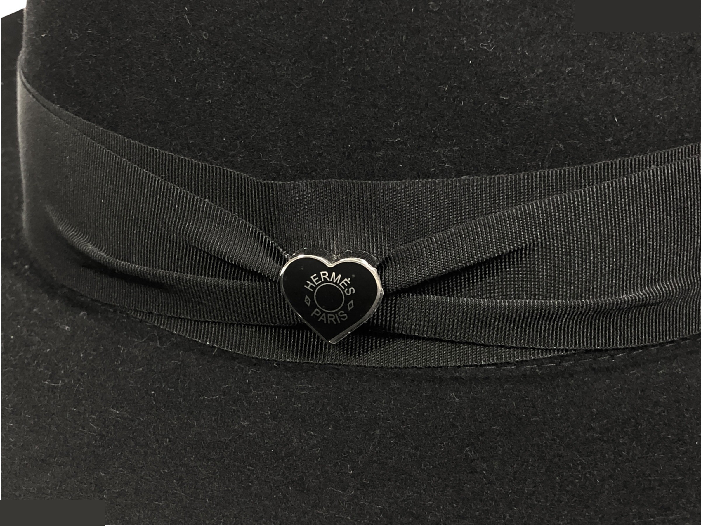 Mini Coo Heart Hat for Love — view 2