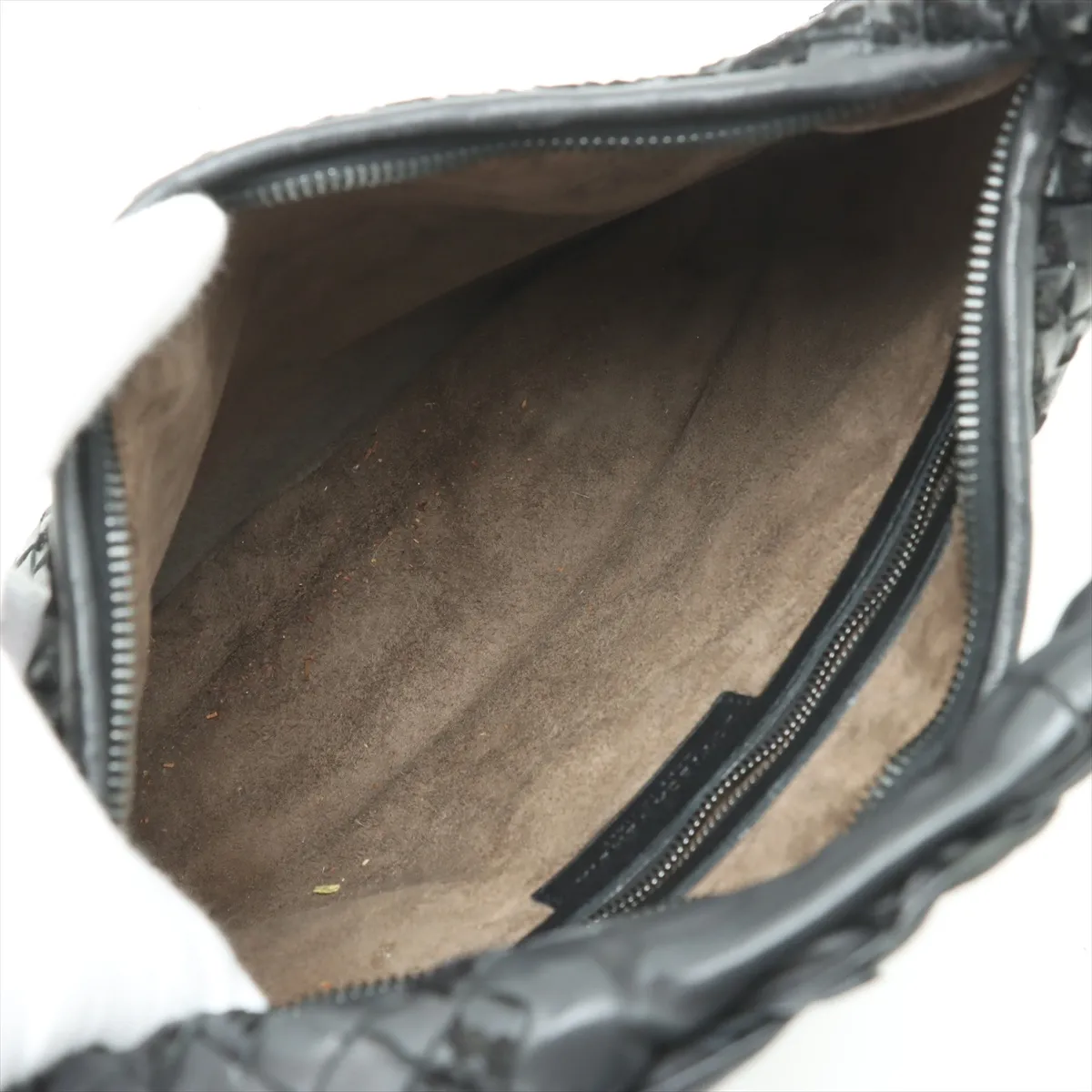Intrecciato Hobo Leather Shoulder Bag Black — view 7