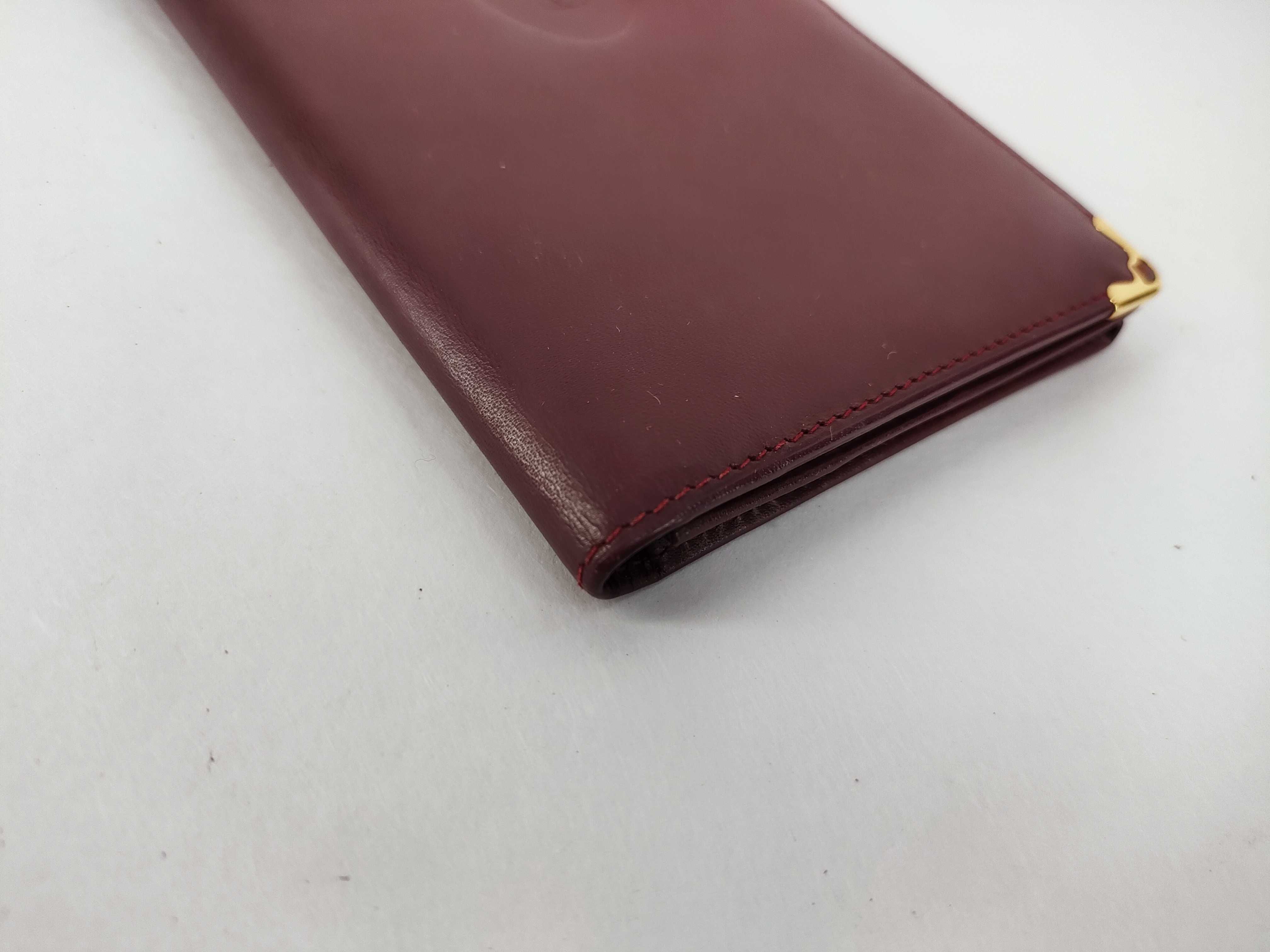 Must line long wallet — view 3