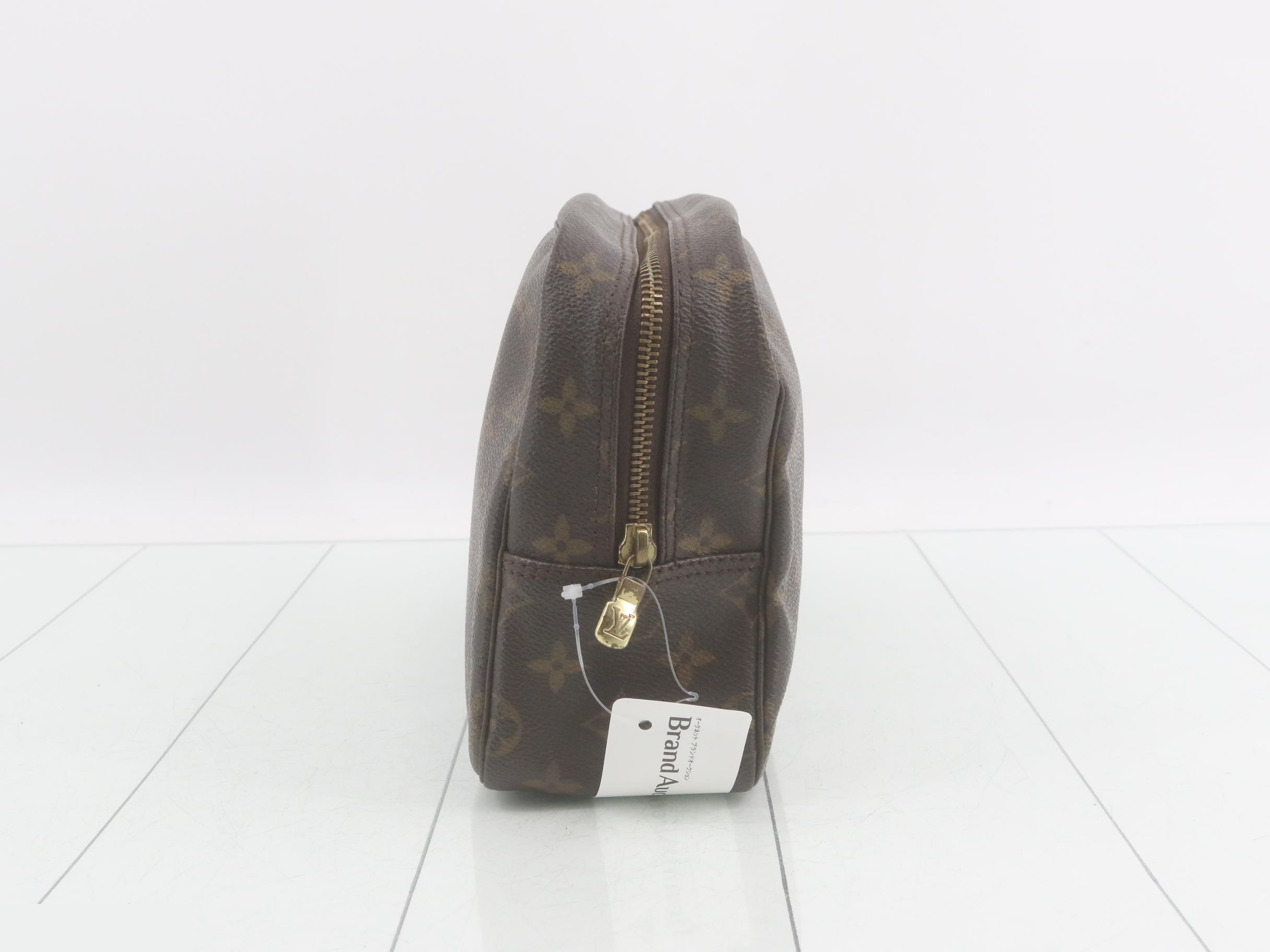 Trousses Toilette 28 Monogram M47522 — view 4