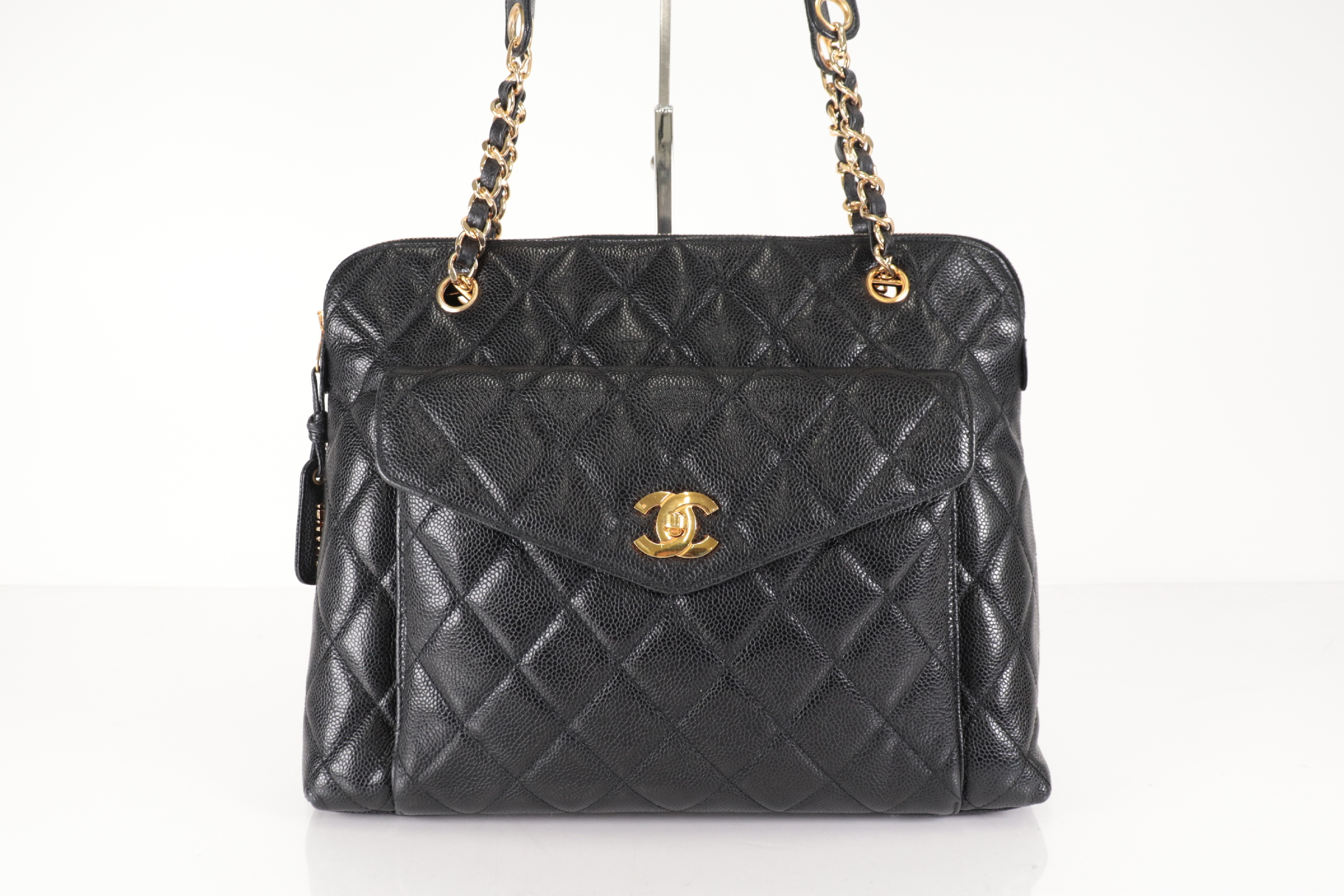 Matelassé Caviar Turnlock Chain Tote (Series 3) — view 2