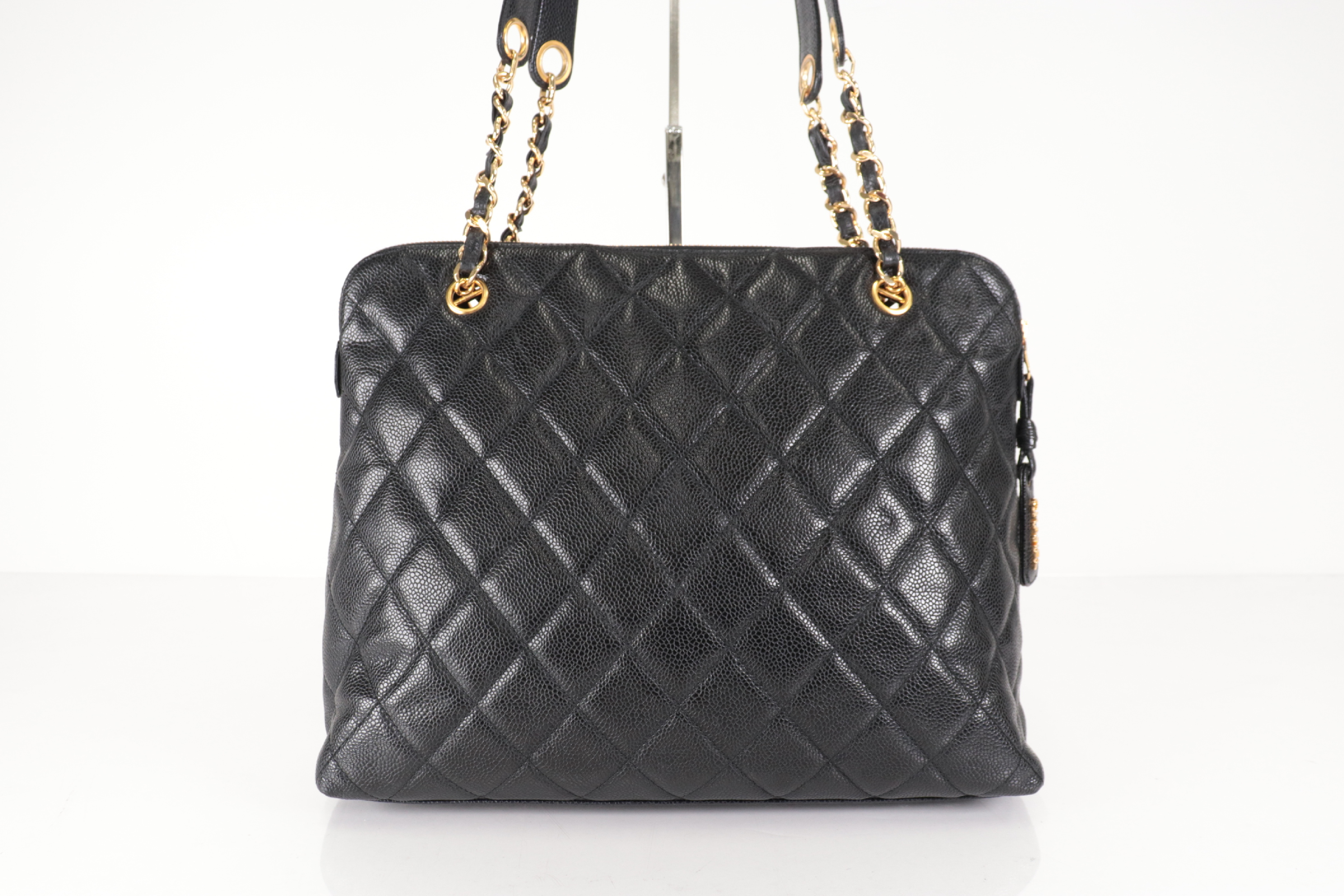 Matelassé Caviar Turnlock Chain Tote (Series 3) — view 3