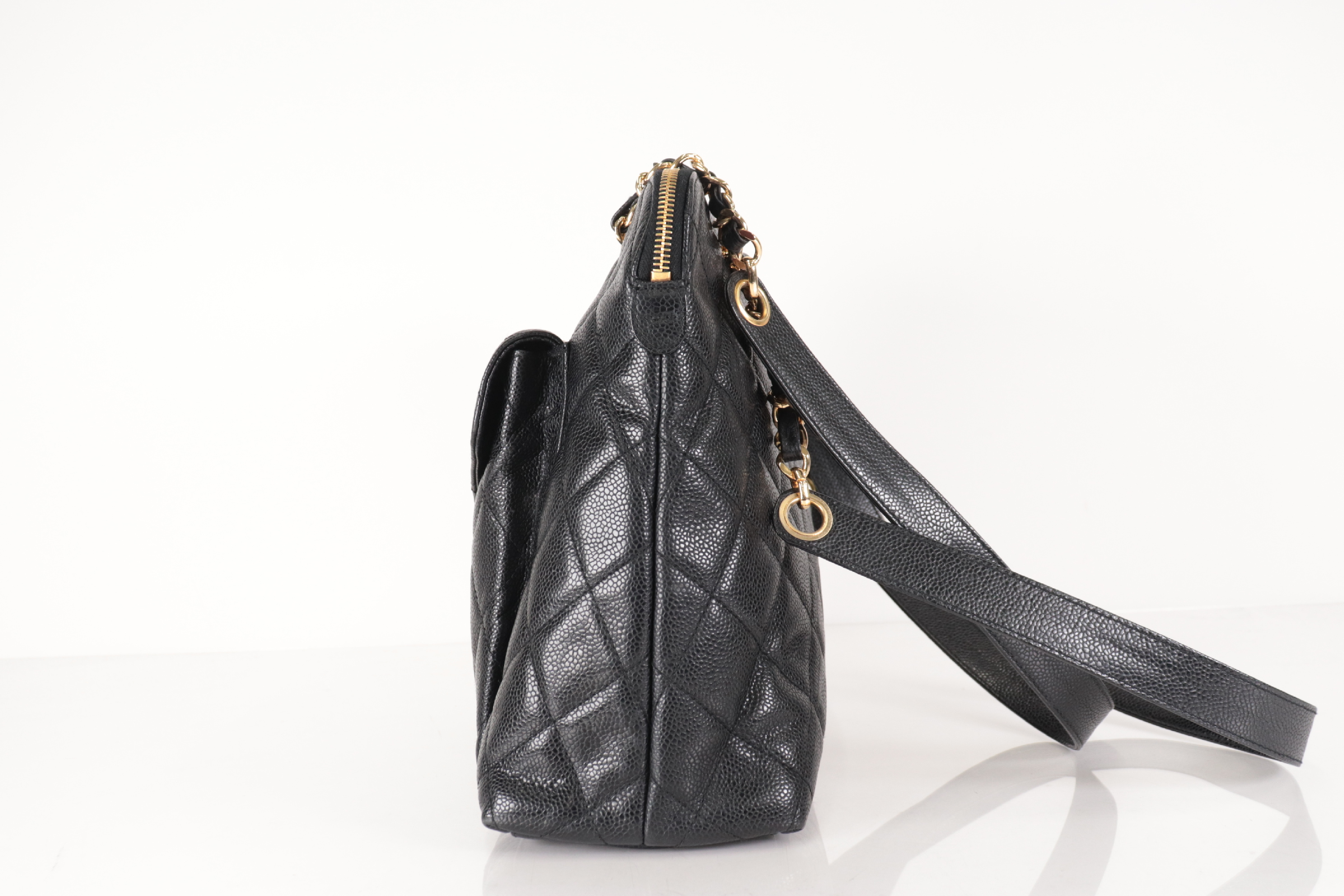 Matelassé Caviar Turnlock Chain Tote (Series 3) — view 5