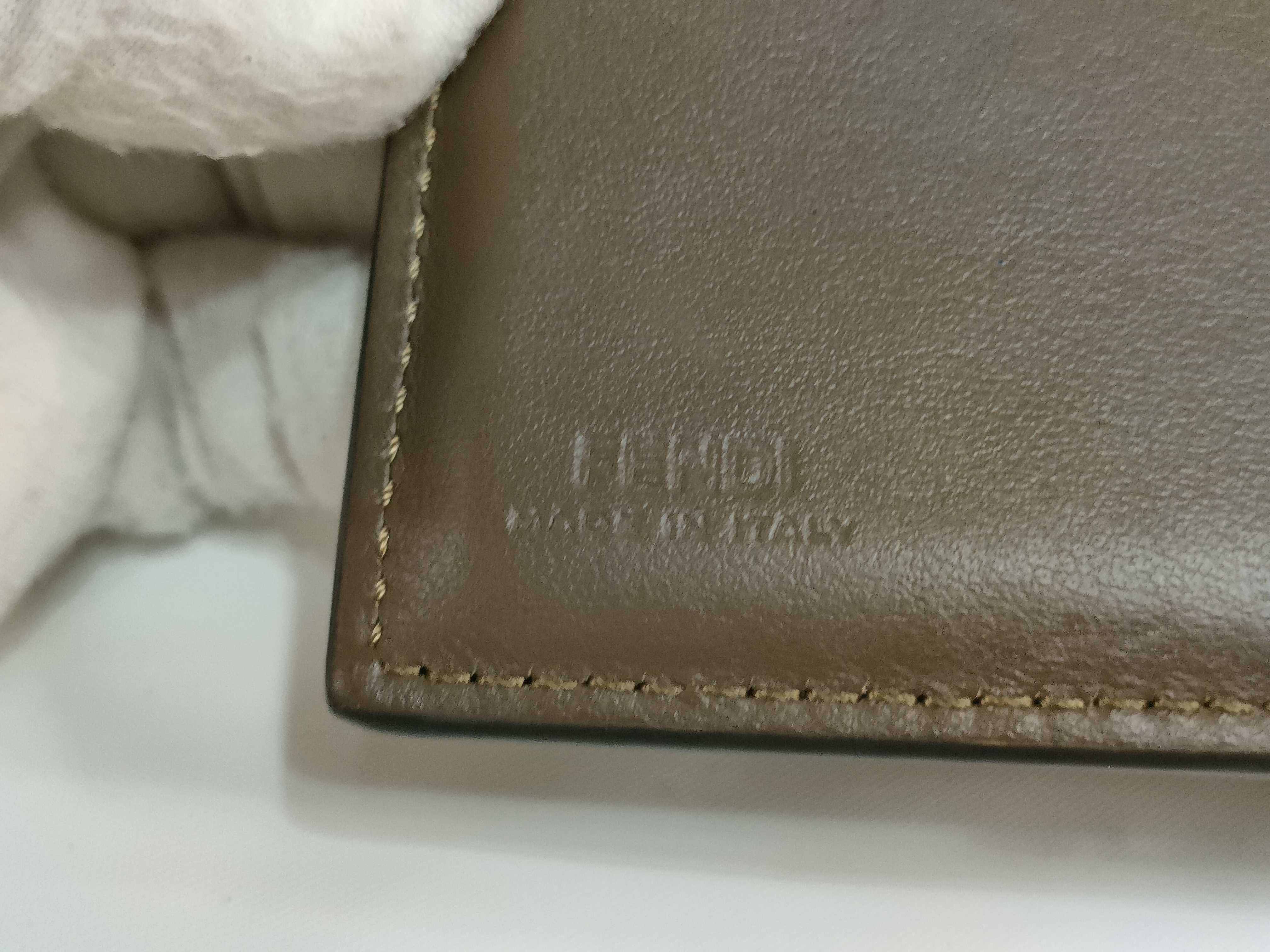 Zucca pattern Fendi trifold wallet FF Zucca embossed logo leather brown FF Mamma gold hardware wallet — view 12