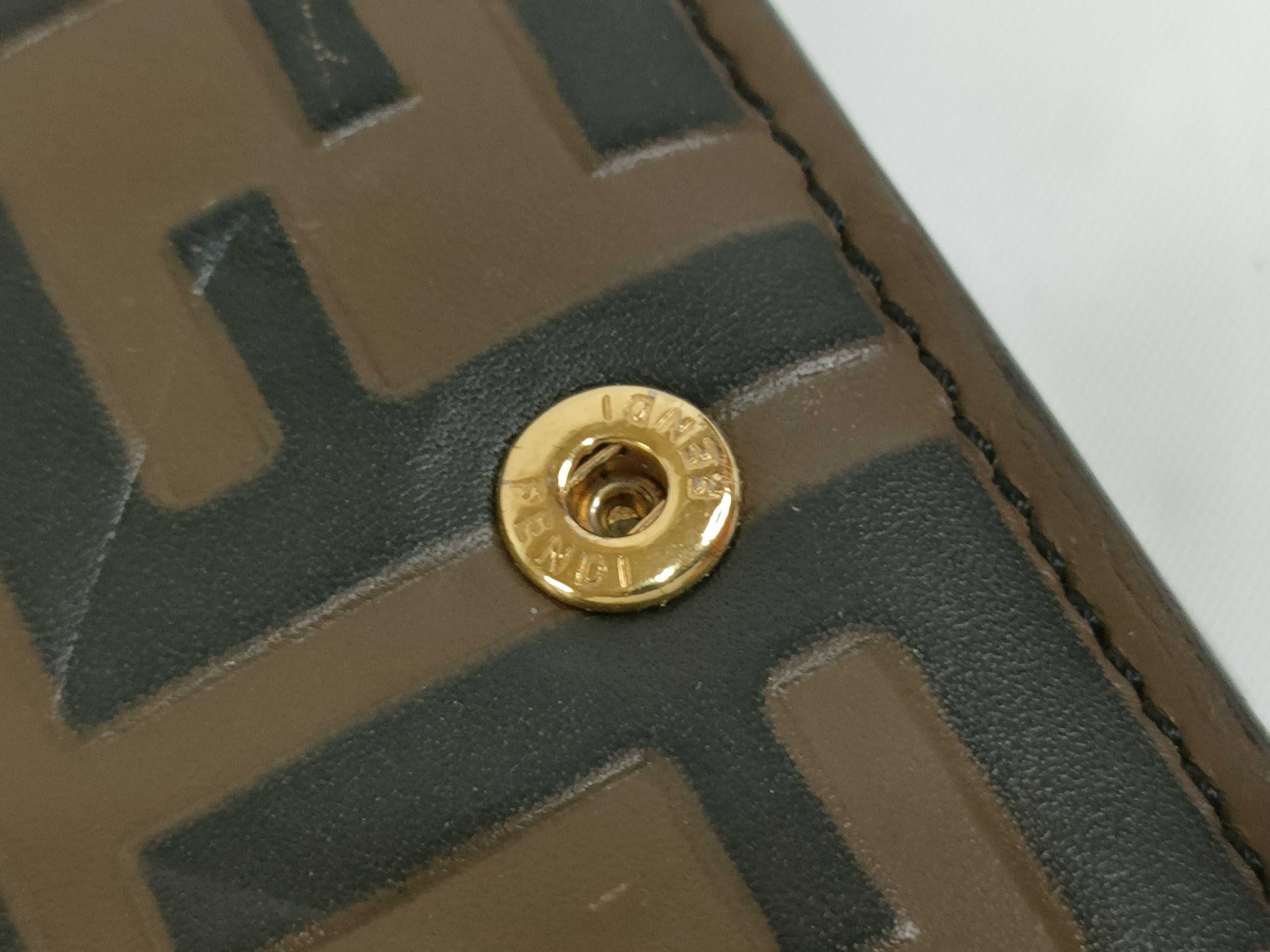 Zucca pattern Fendi trifold wallet FF Zucca embossed logo leather brown FF Mamma gold hardware wallet — view 9