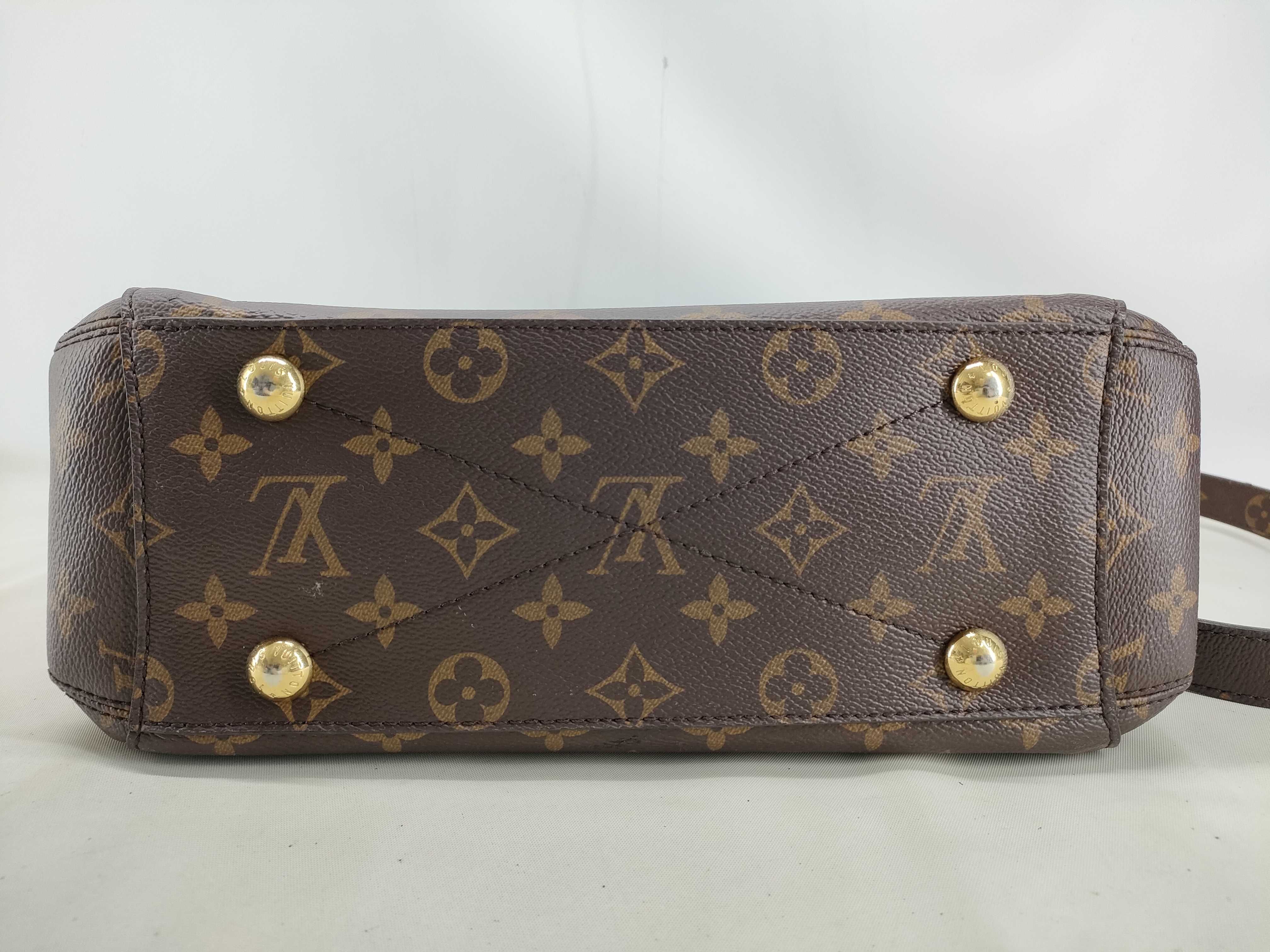 Monogram Louis Vuitton Montaigne Bag Handbag — view 3
