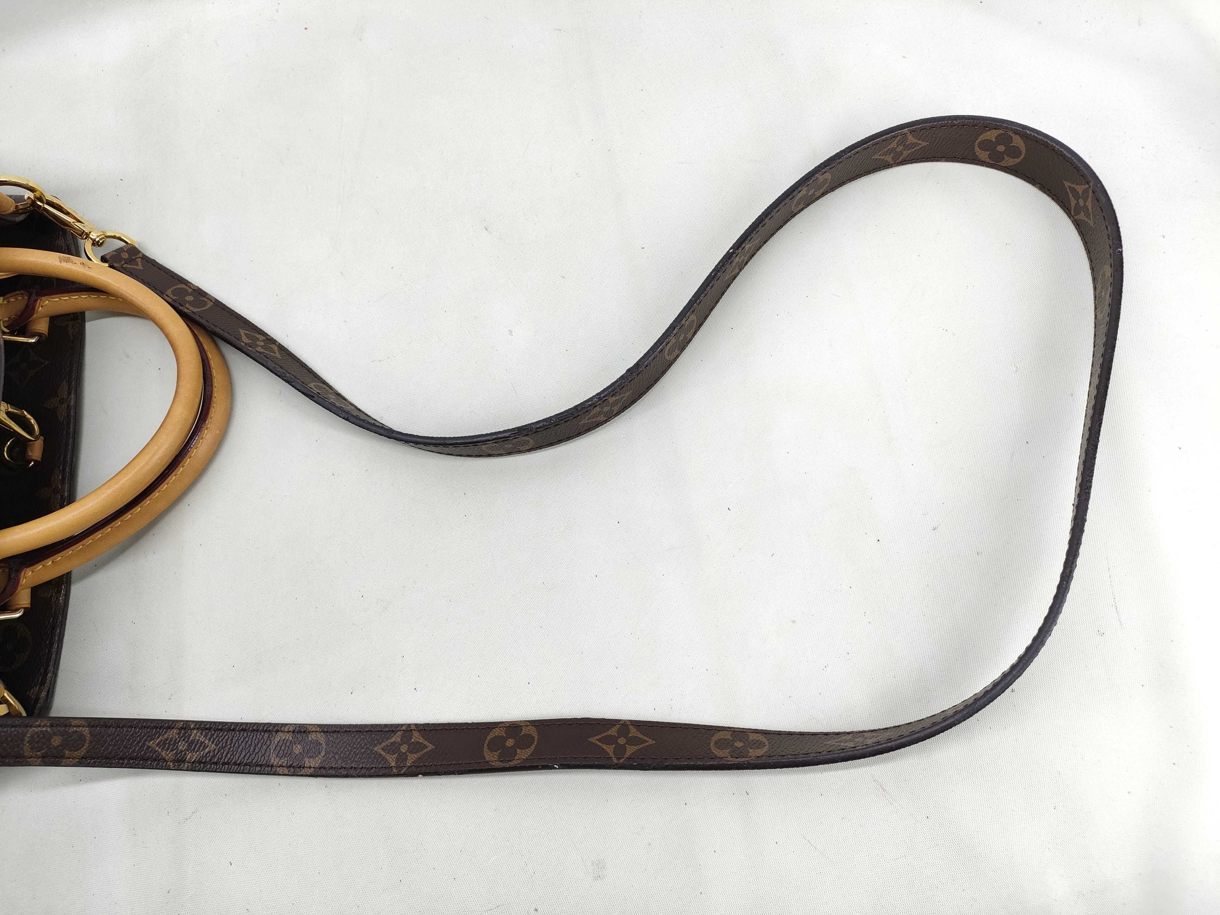 Monogram Louis Vuitton Montaigne Bag Handbag — view 6