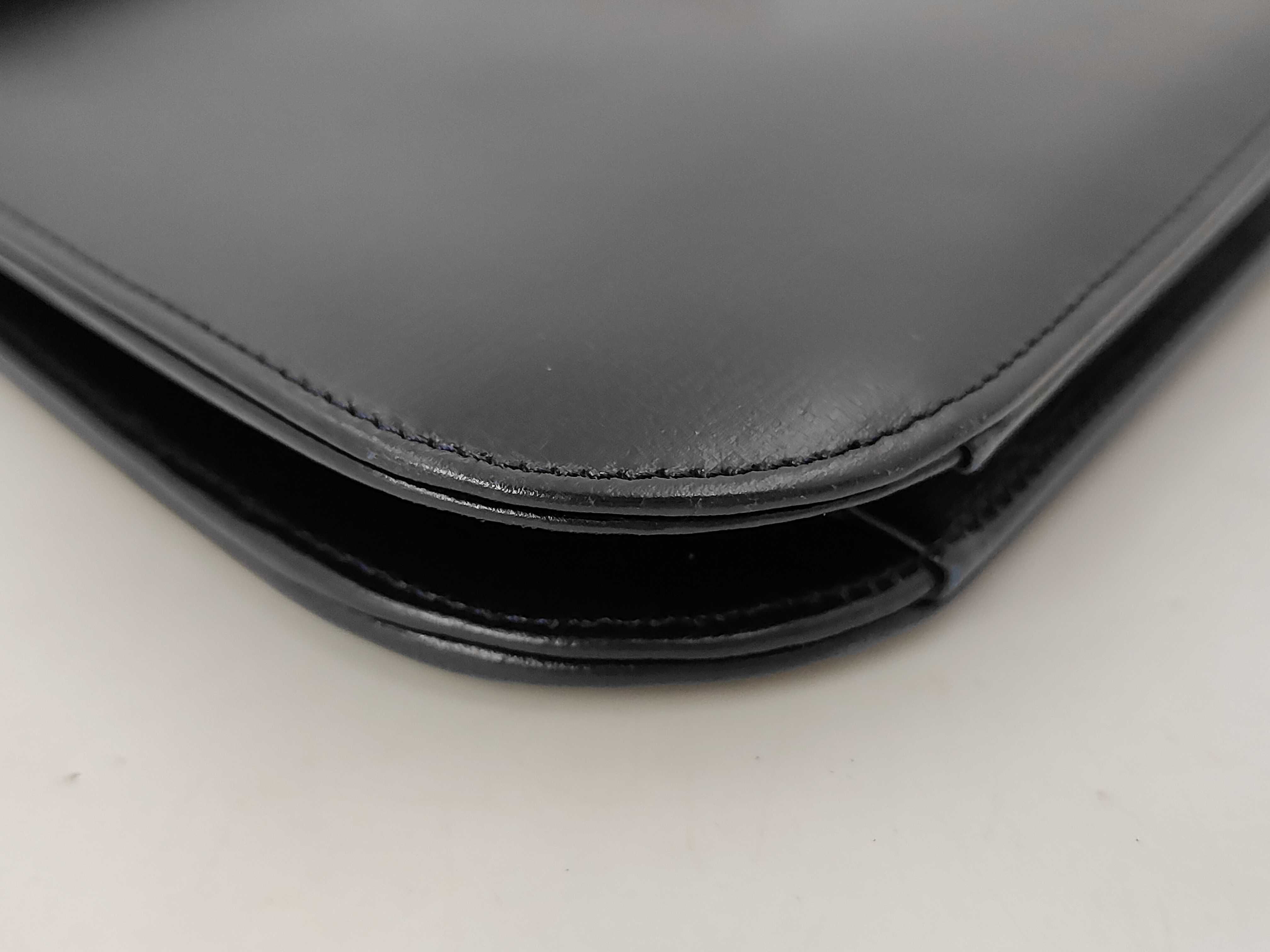 Sapphire Line Leather Chain Shoulder Bag — view 6