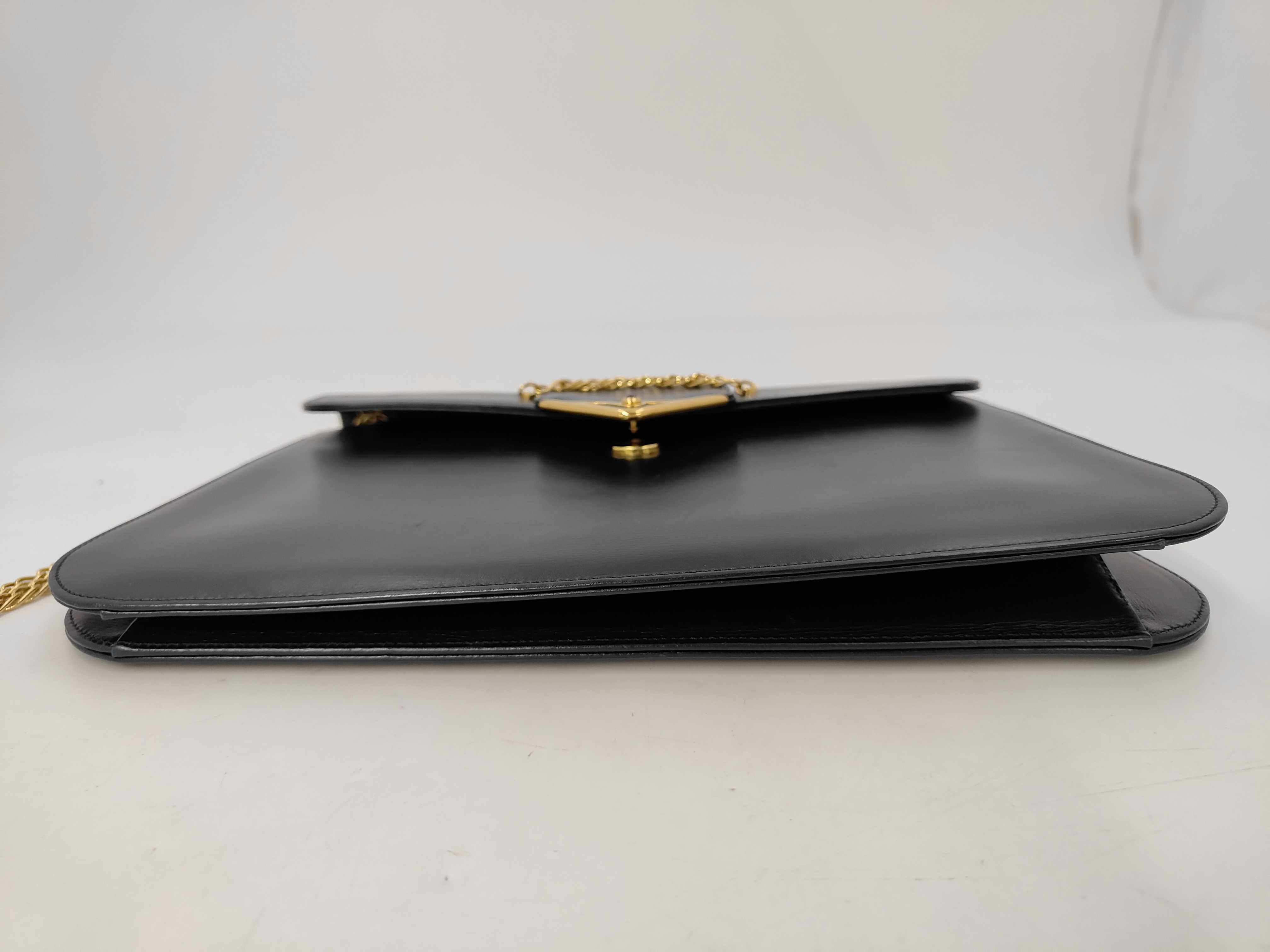 Sapphire Line Leather Chain Shoulder Bag — view 7